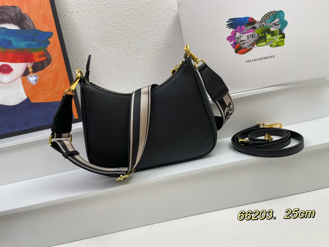 【PRADA】VITELLODAINO 25-18-8cm