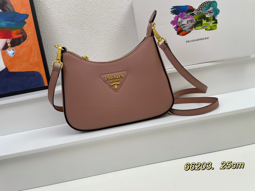 【PRADA】VITELLODAINO 25-18-8cm