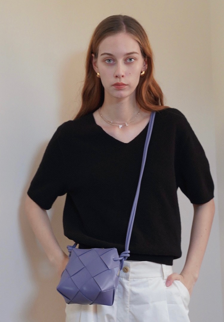 【Bottega Veneta】cassette -14*14*7CM