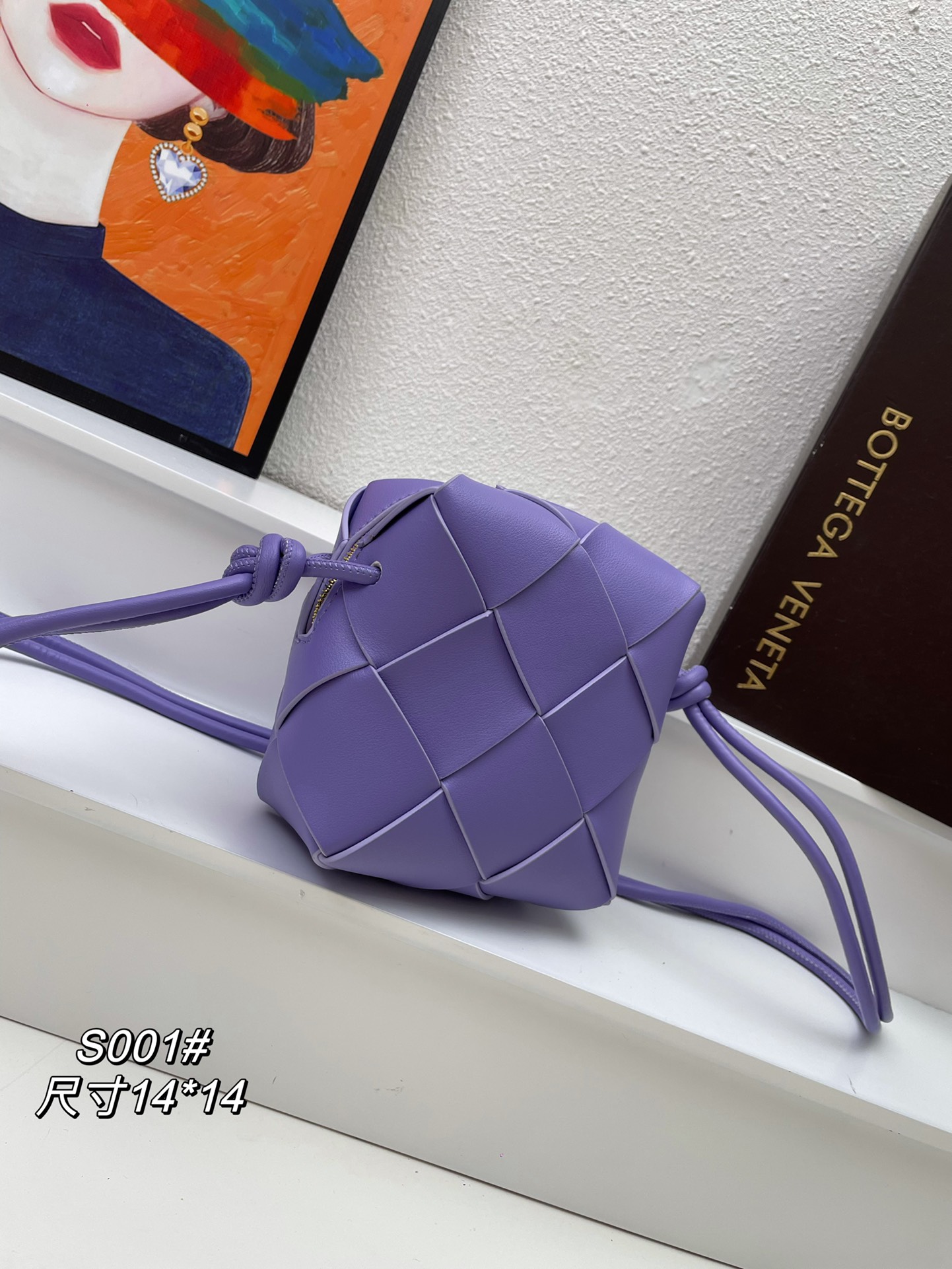 【Bottega Veneta】cassette -14*14*7CM