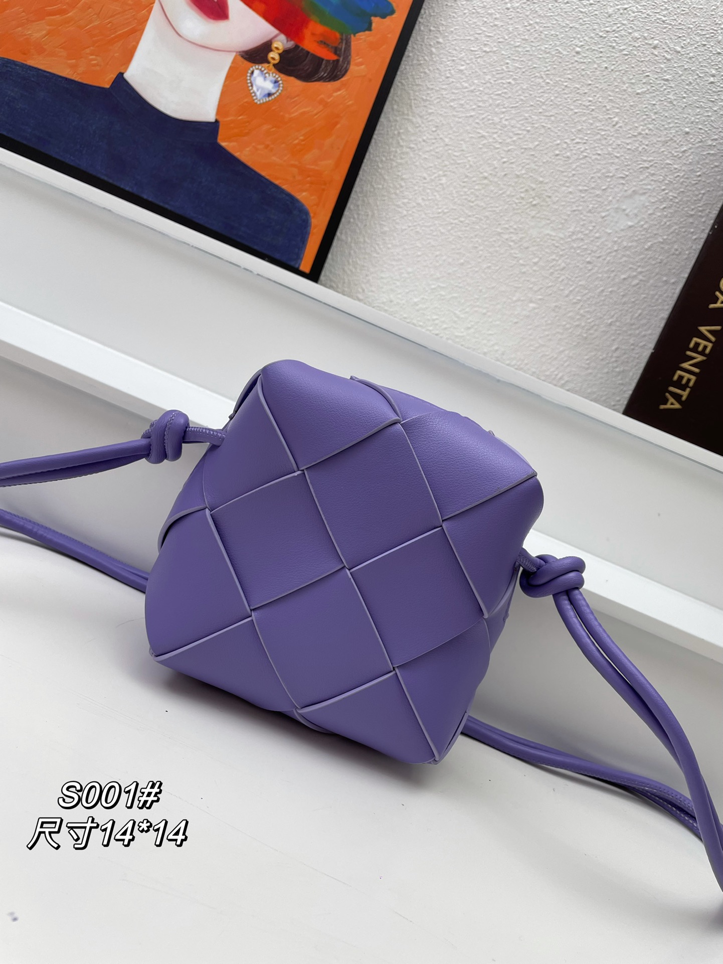 【Bottega Veneta】cassette -14*14*7CM