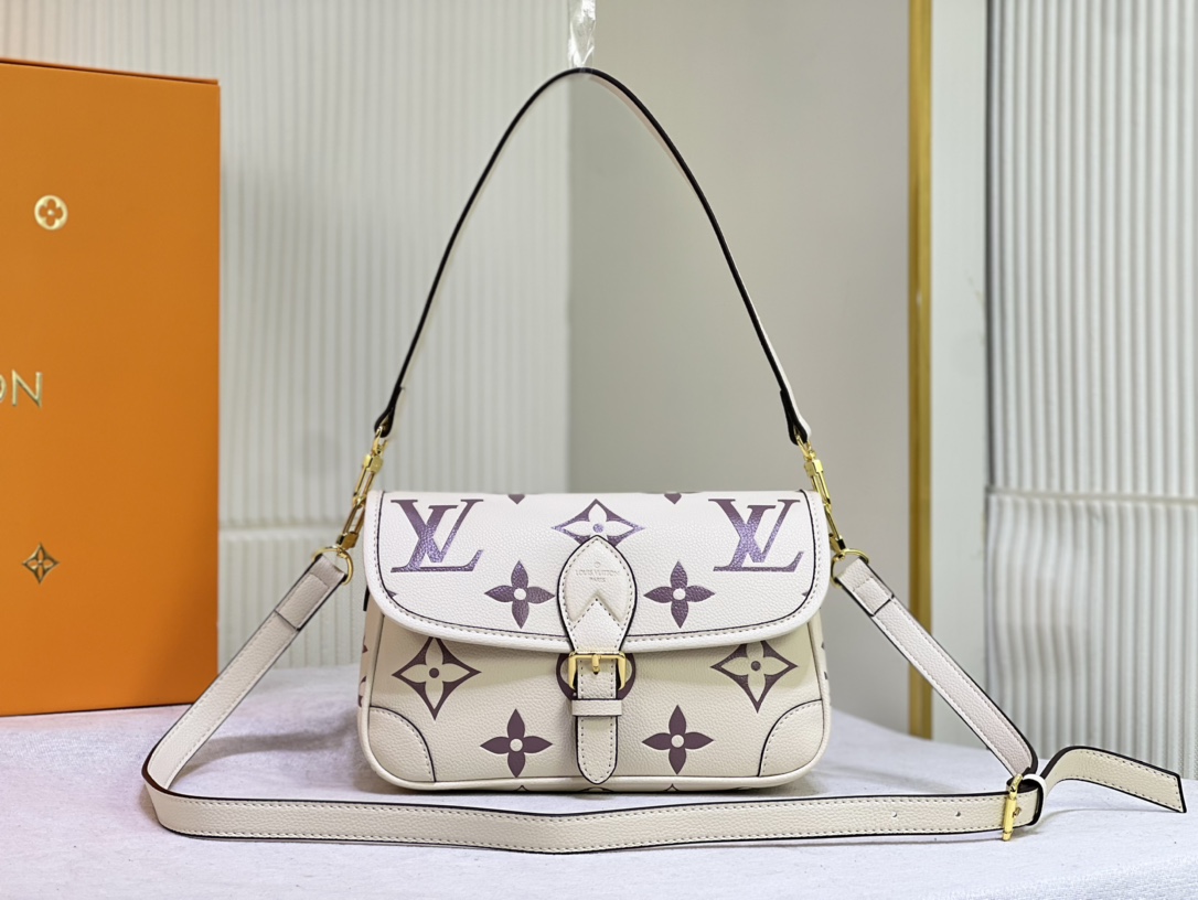 【LOUIS VUITTON】Diane