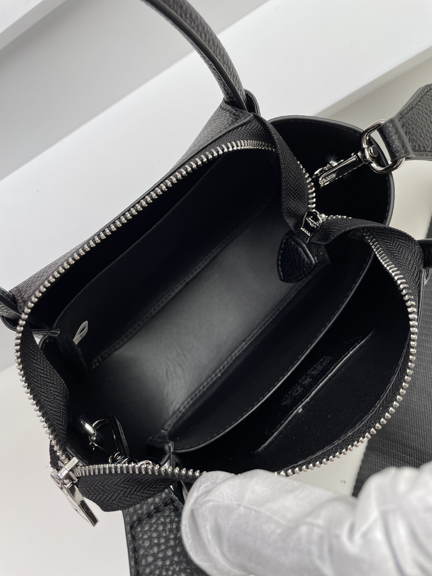【PRADA】 23-21-10CM