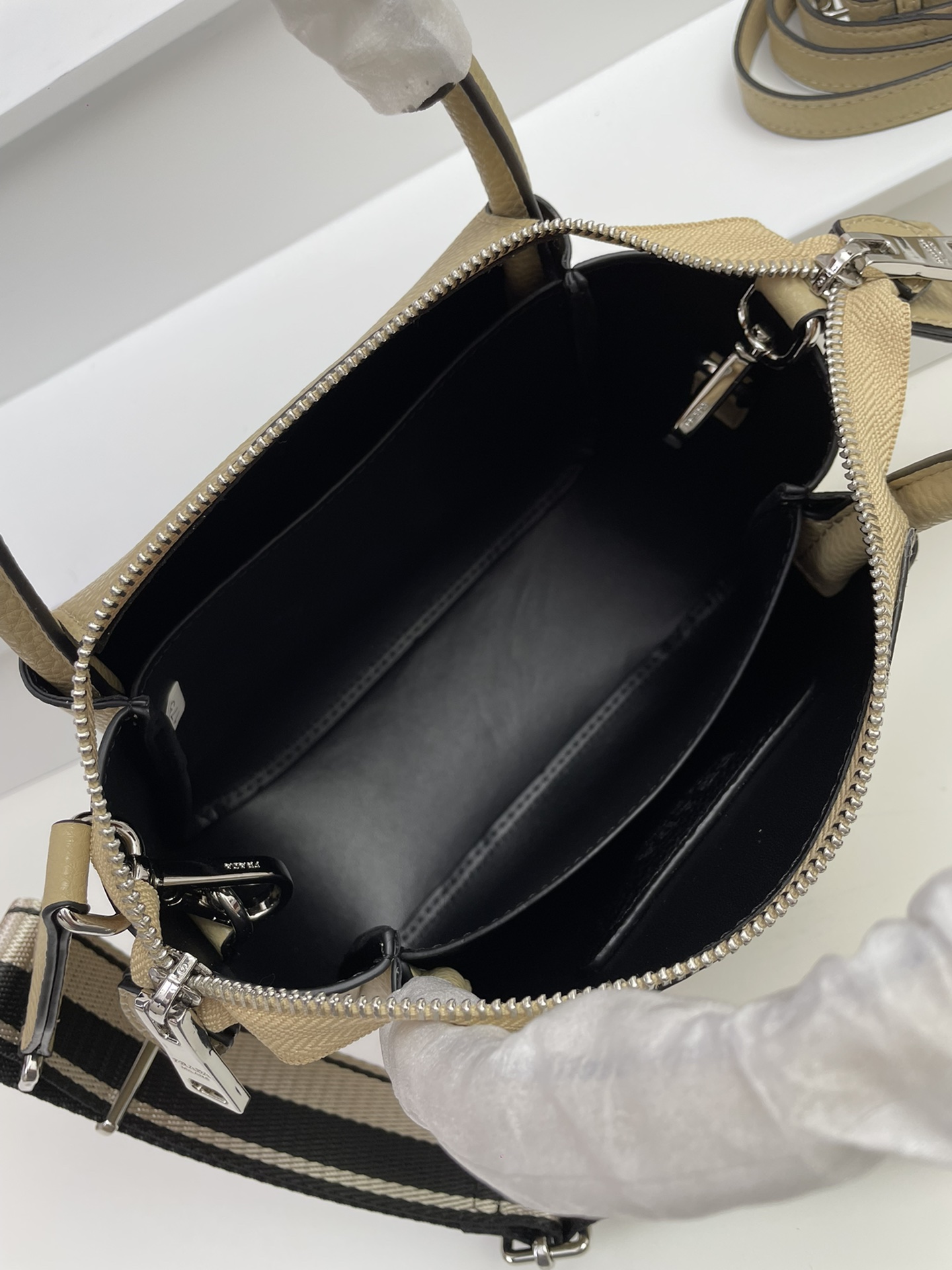 【PRADA】 23-21-10CM