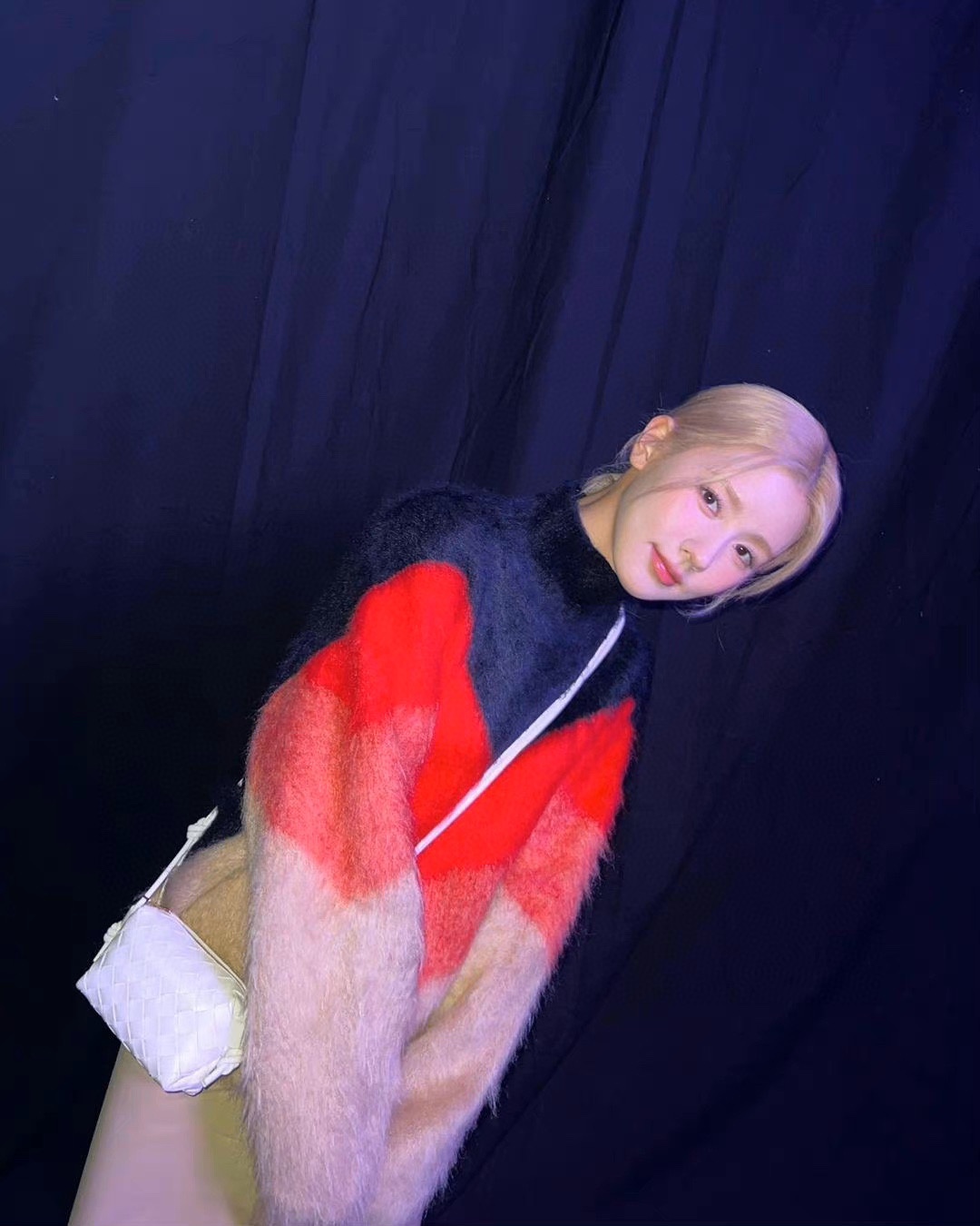 【Bottega Veneta】LOOP -17*11*6CM