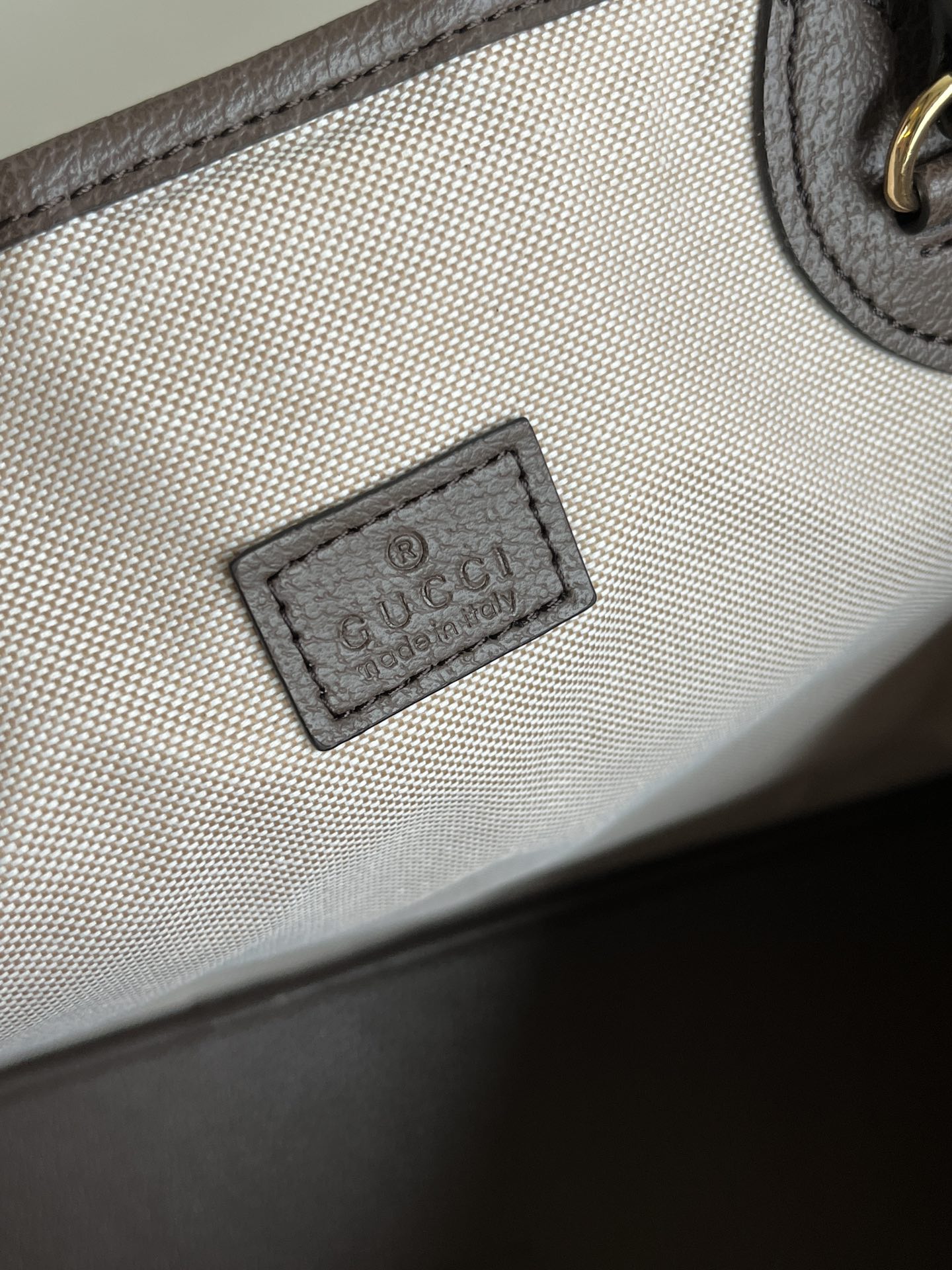 【GUCC*】 38x28x15CM