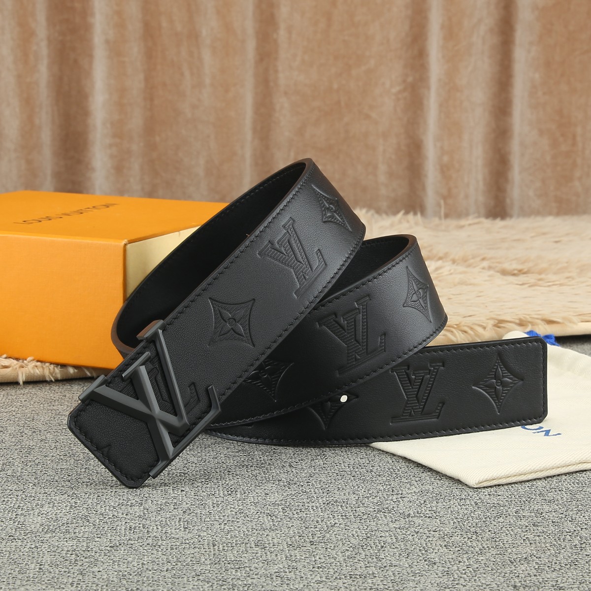 【Louis Vuitton】 メンズ  幅：4.0CM 長：105-125CM