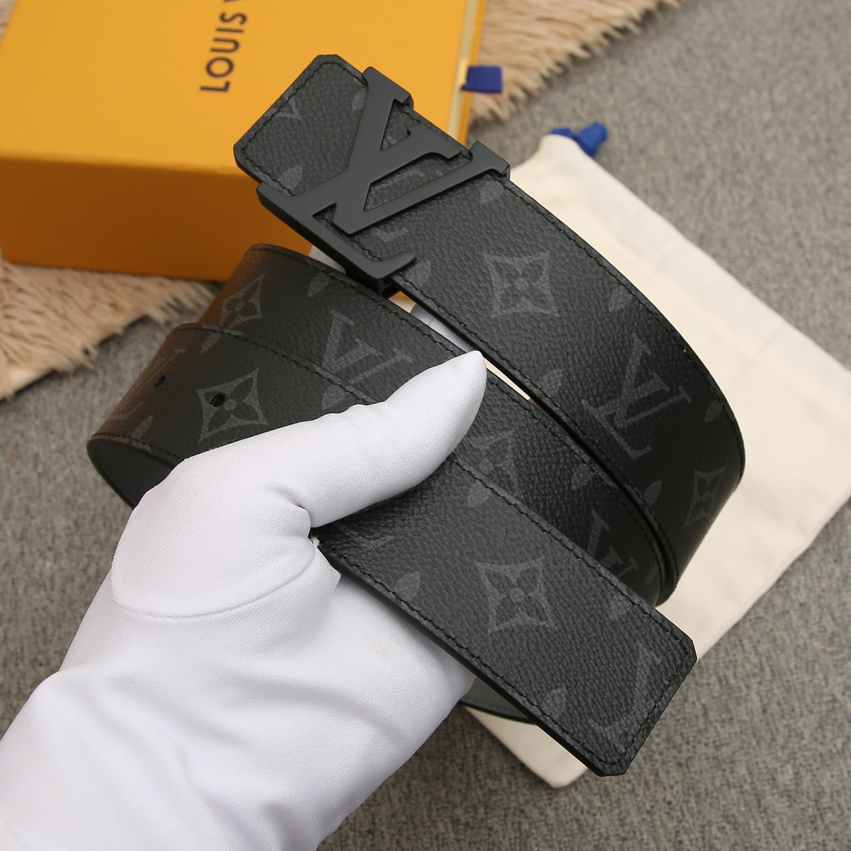 【Louis Vuitton】 メンズ  幅：4.0CM 長：105-125CM