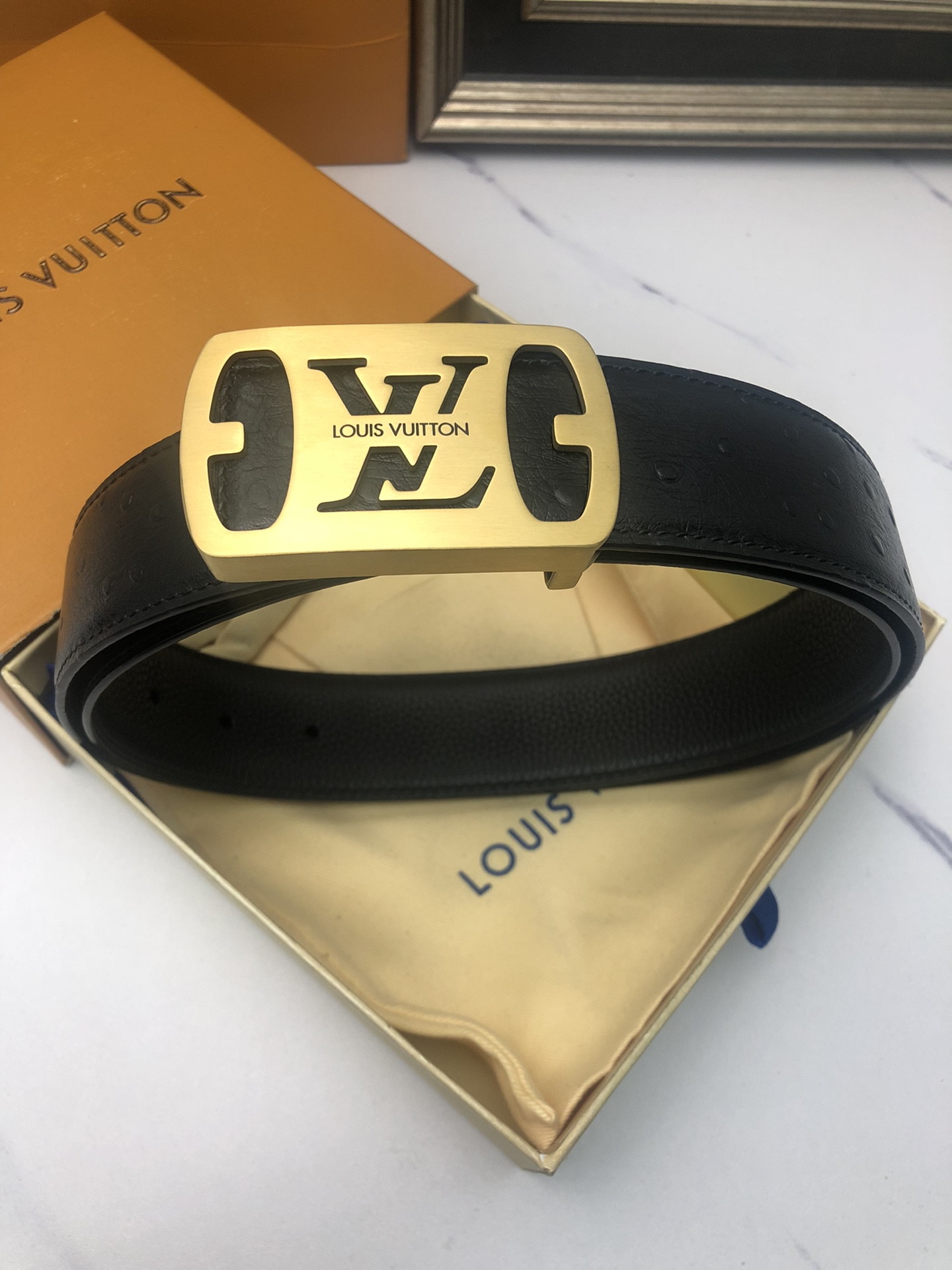 【Louis Vuitton】 メンズ  幅：3.8CM 長：105-125CM