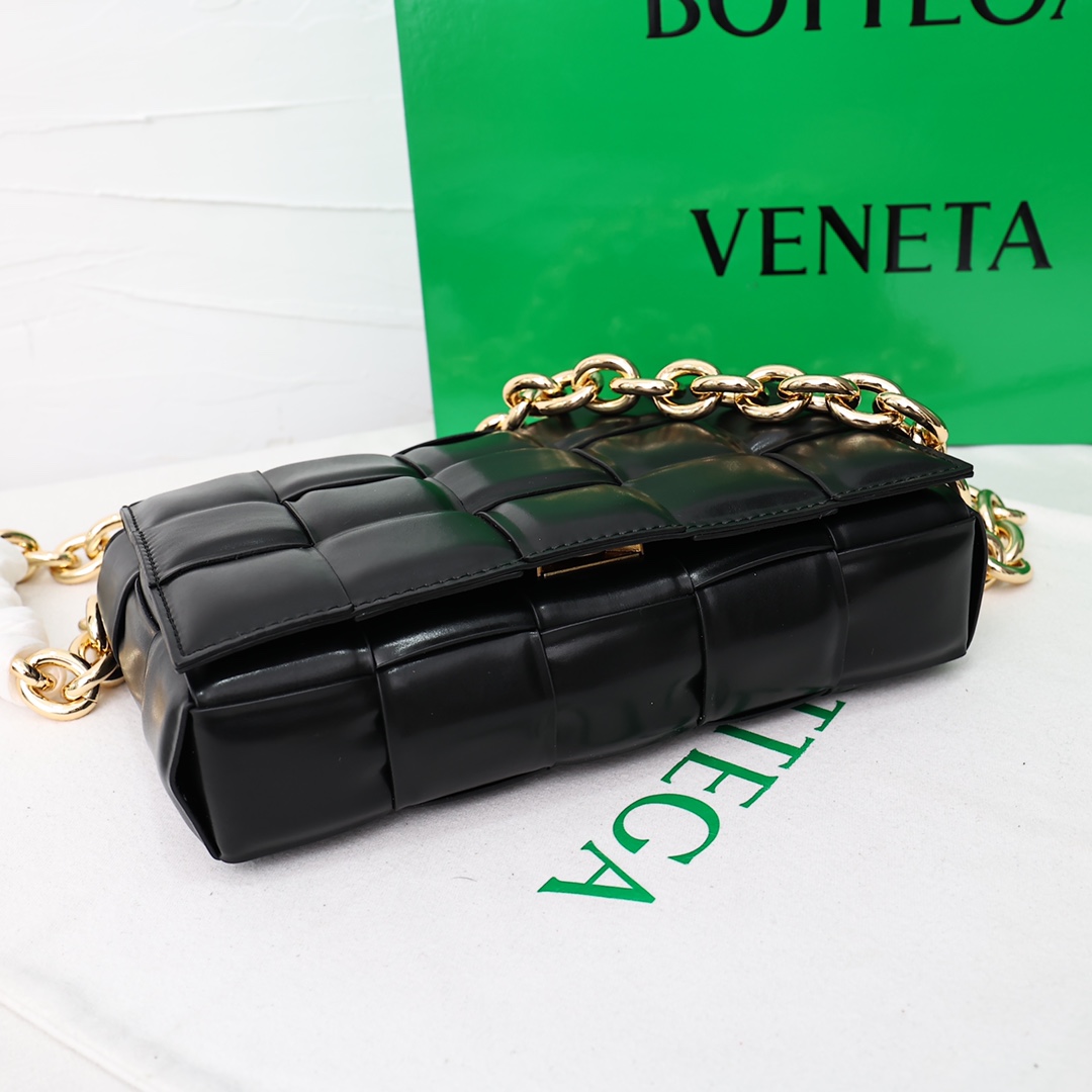 【Bottega Veneta】26*8*18CM