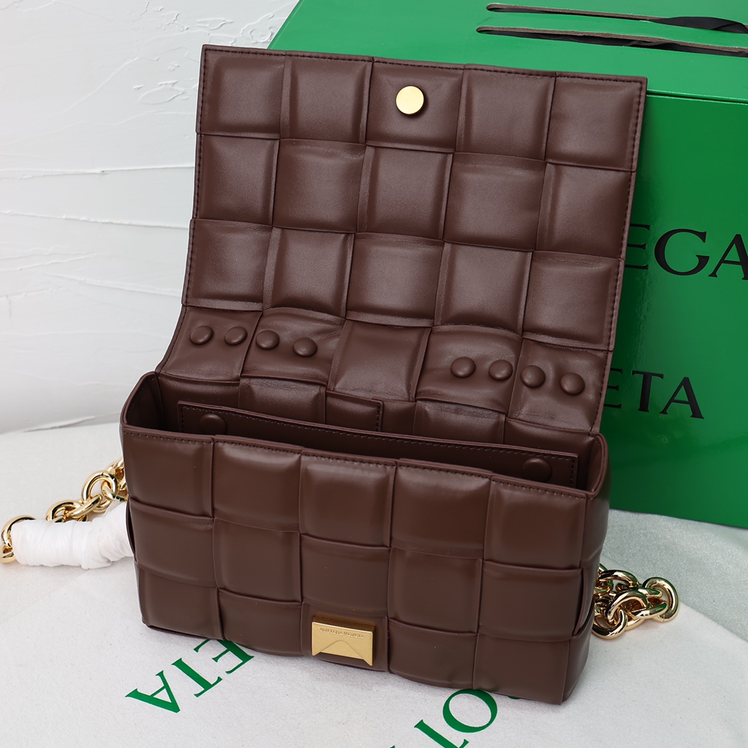 【Bottega Veneta】26*8*18CM