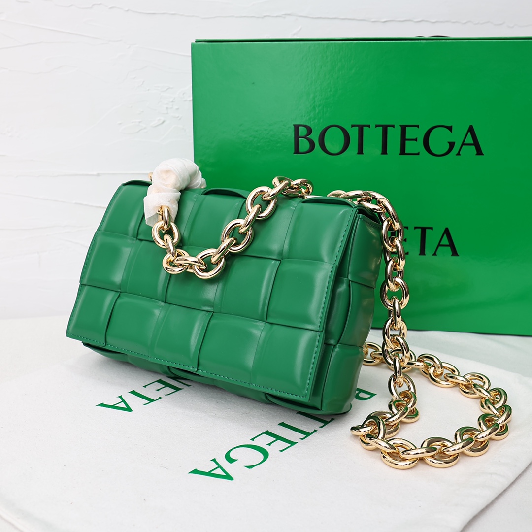 【Bottega Veneta】26*8*18CM