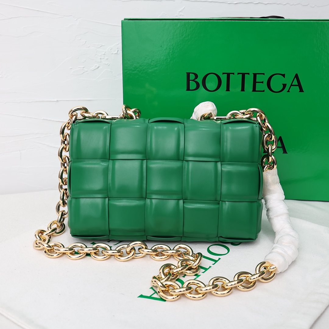 【Bottega Veneta】26*8*18CM