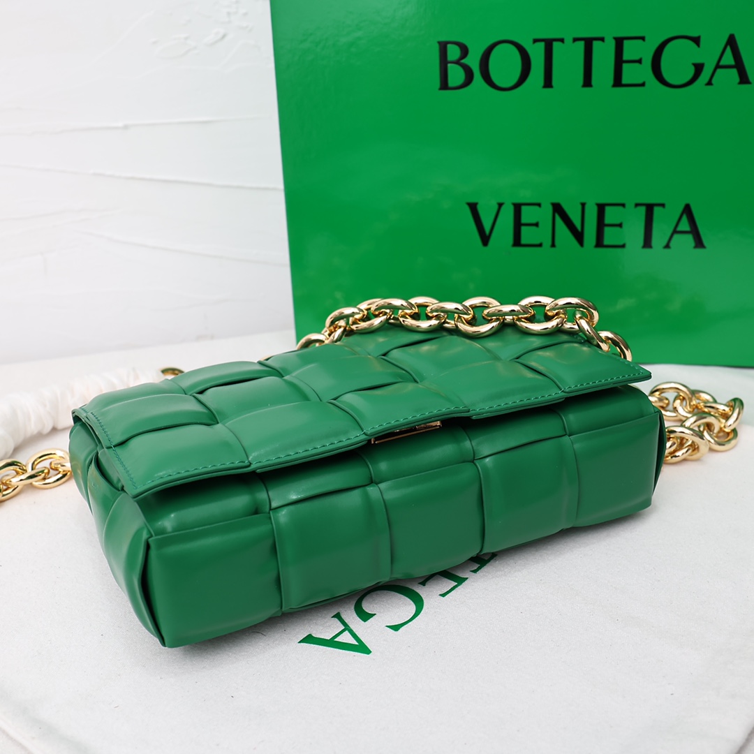 【Bottega Veneta】26*8*18CM
