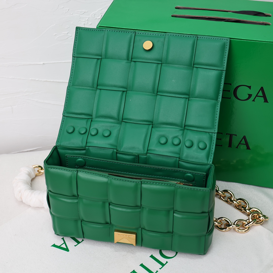 【Bottega Veneta】26*8*18CM