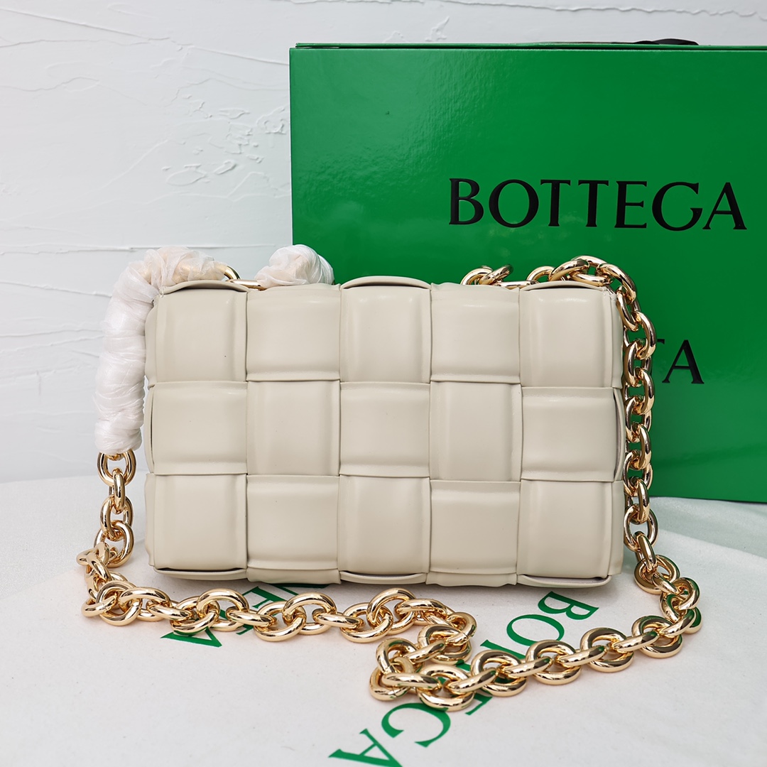 【Bottega Veneta】26*8*18CM