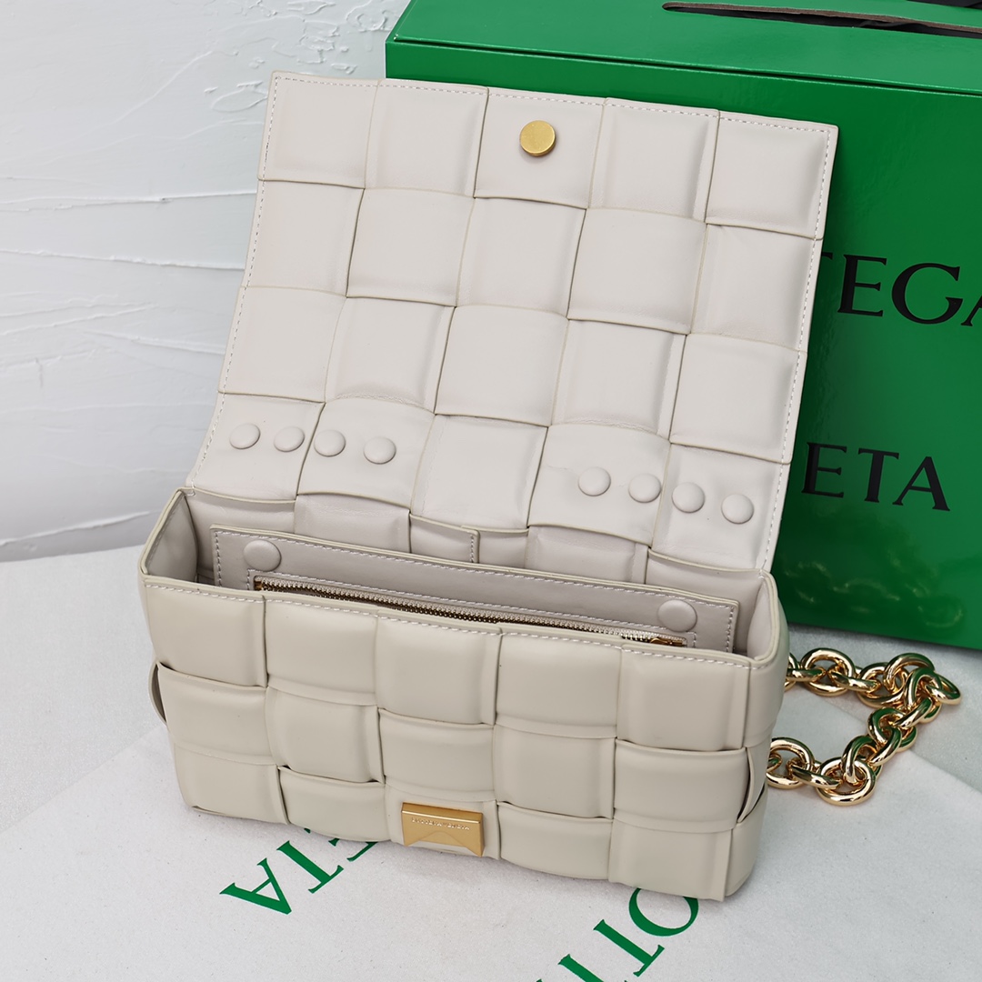 【Bottega Veneta】26*8*18CM