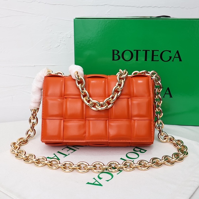 【Bottega Veneta】26*8*18CM
