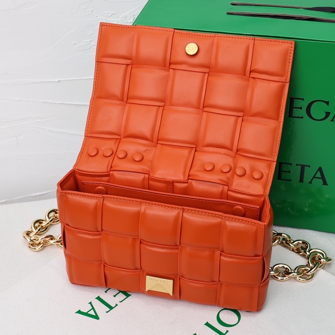 【Bottega Veneta】26*8*18CM