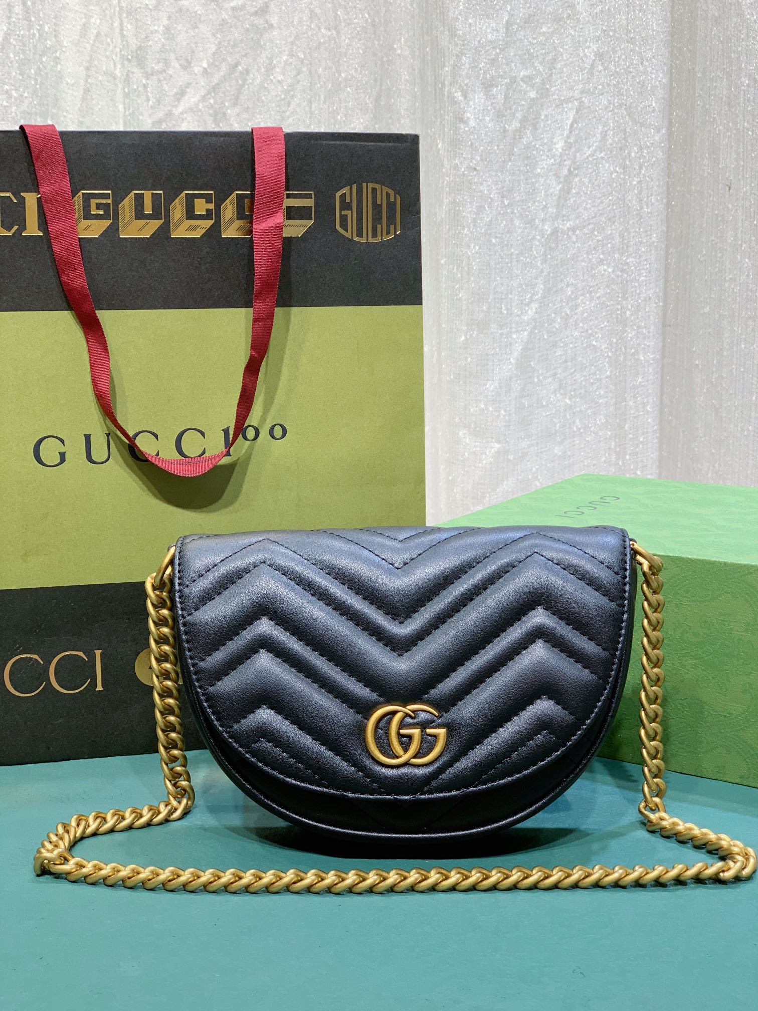 【GUCCI】Marmont 20x14x4cm