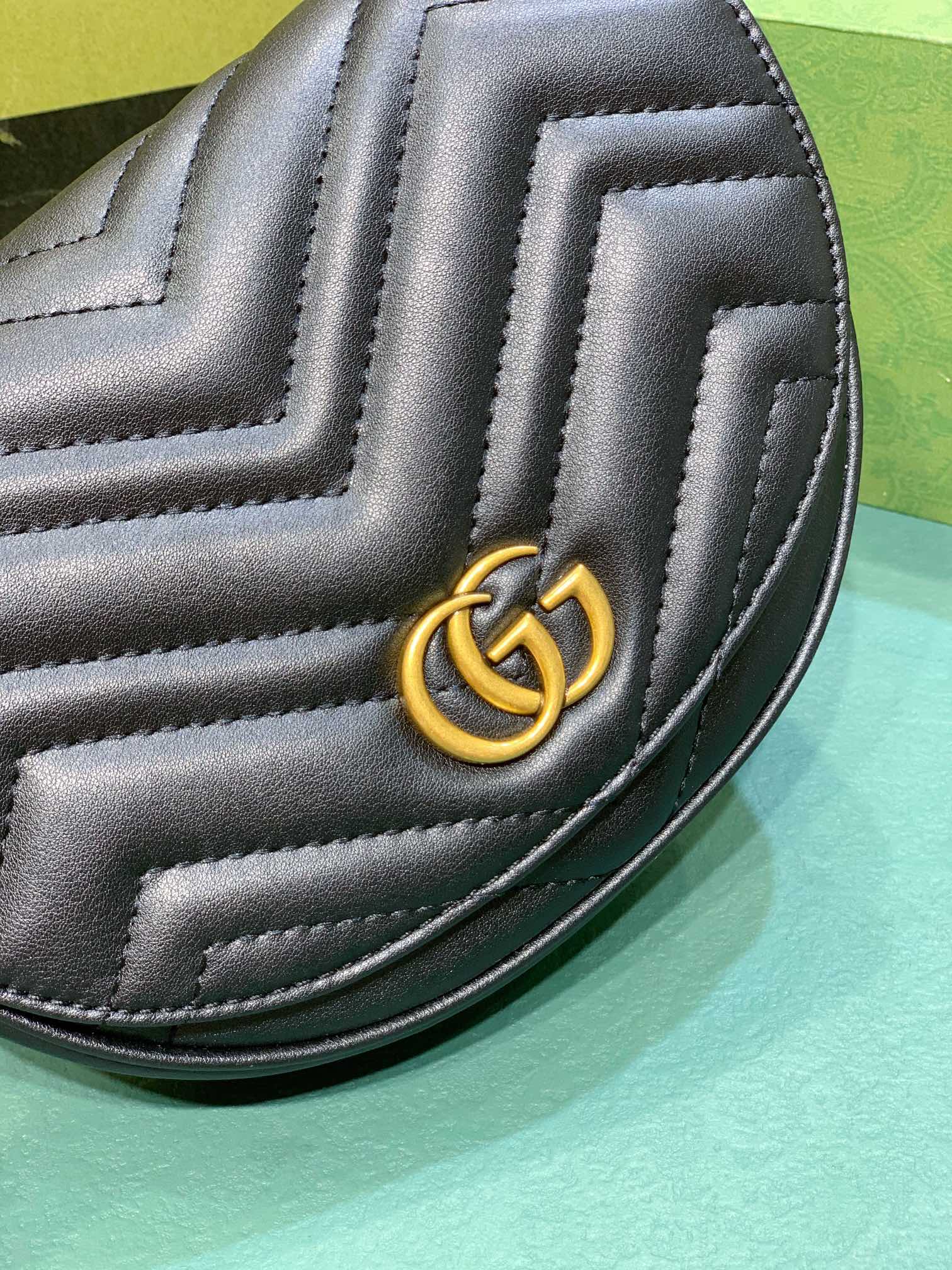 【GUCCI】Marmont 20x14x4cm