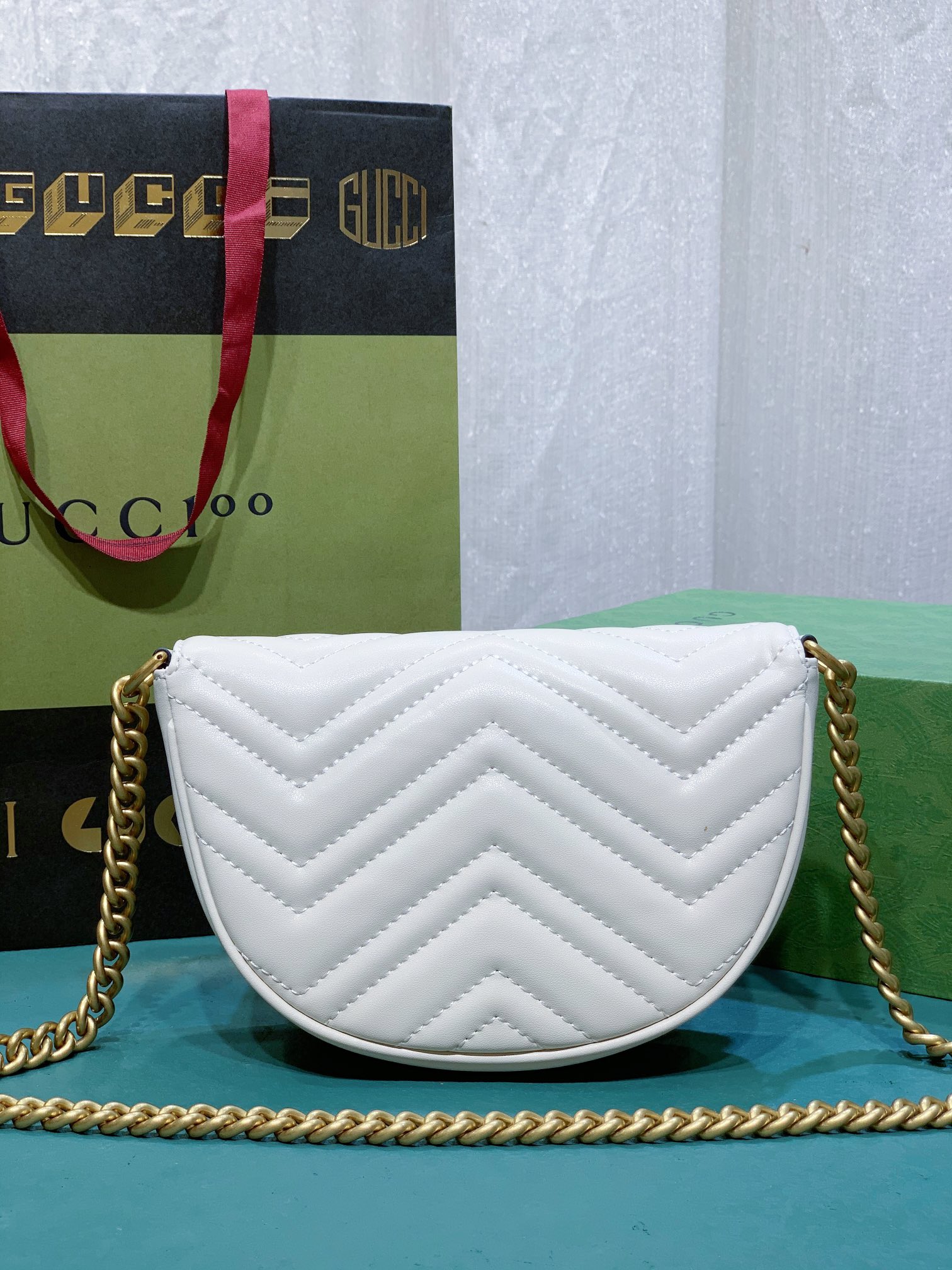 【GUCCI】Marmont 20x14x4cm