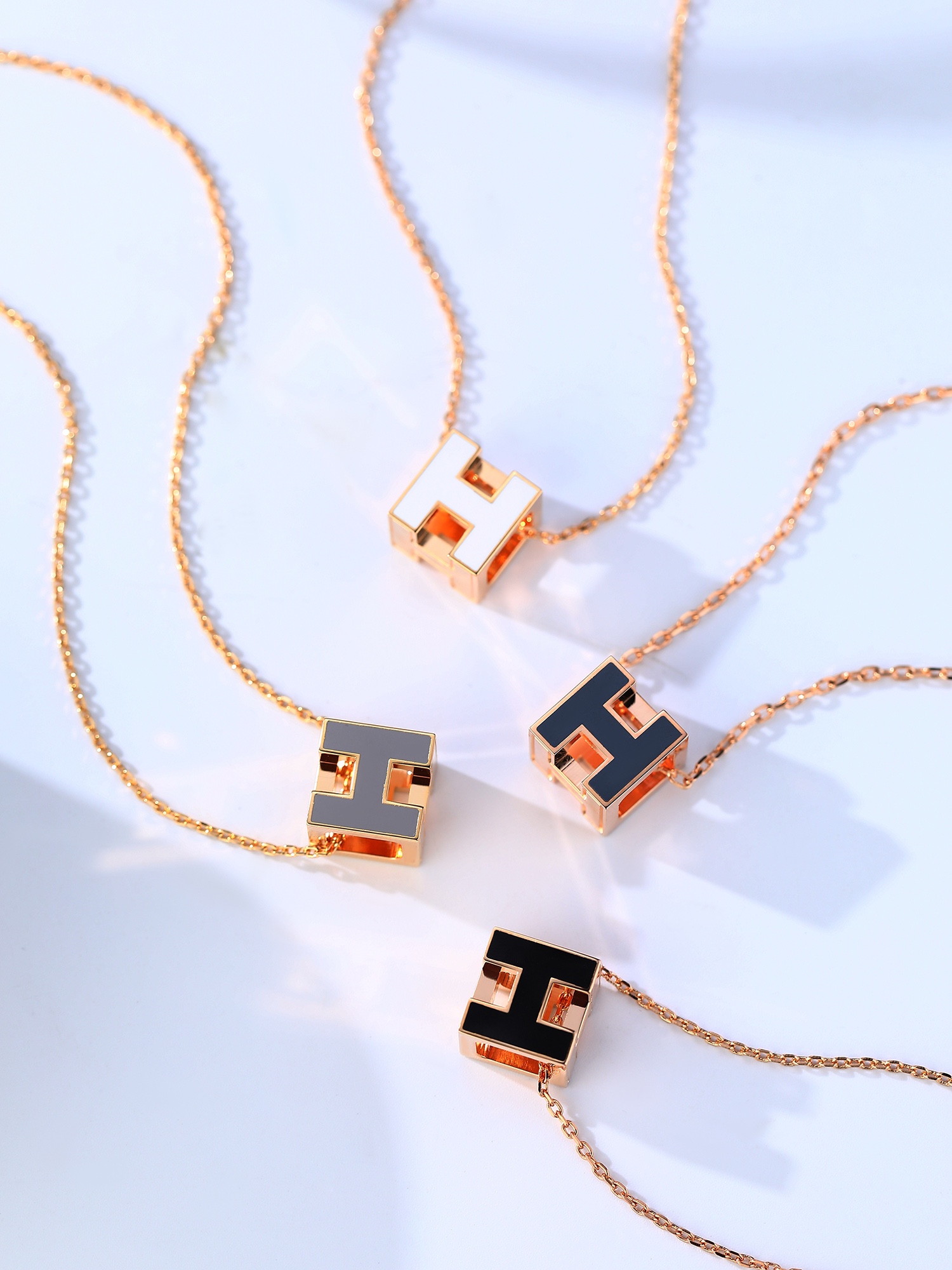 【ネックレス】HERMES Cage
