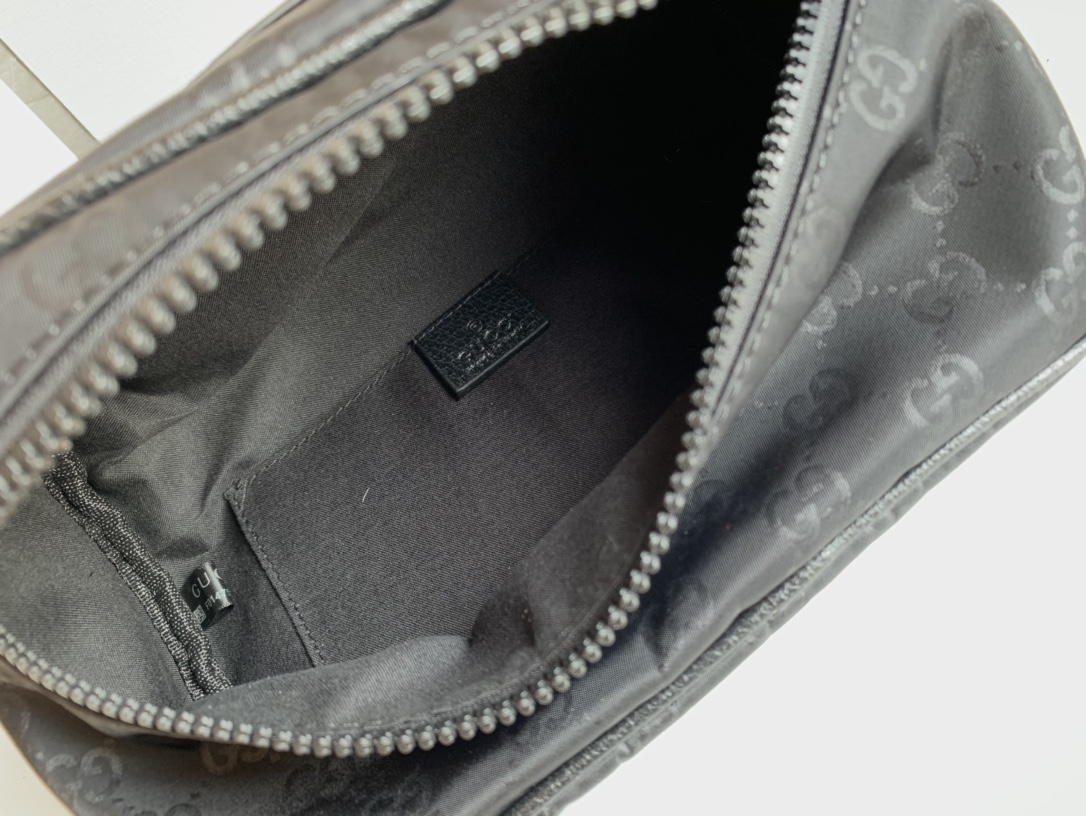 【GUCCI】27-13-12cm