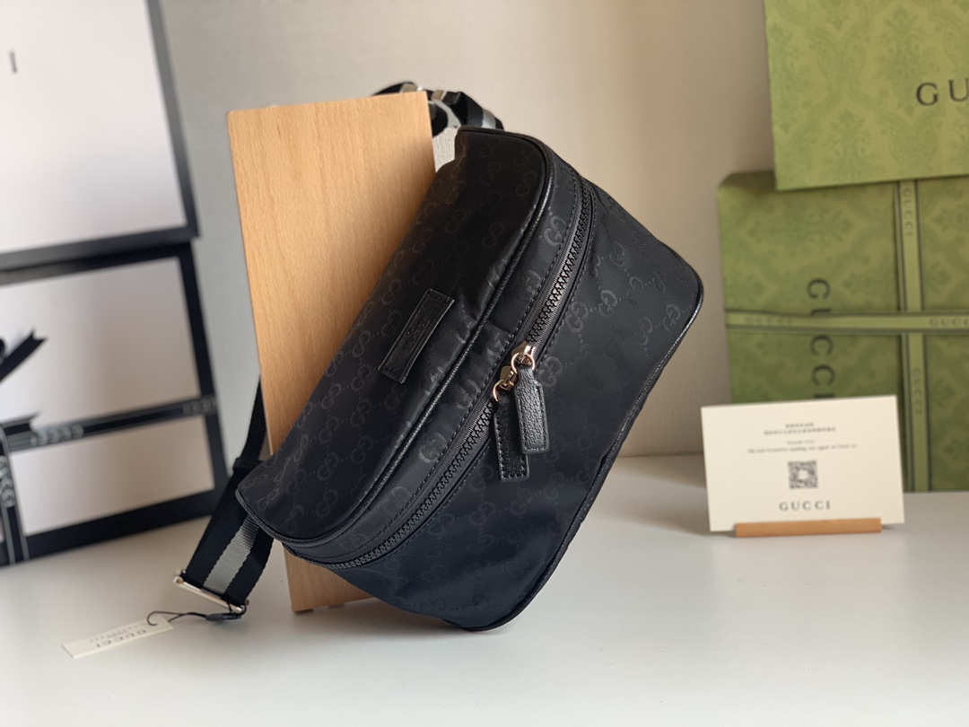 【GUCCI】27-13-12cm