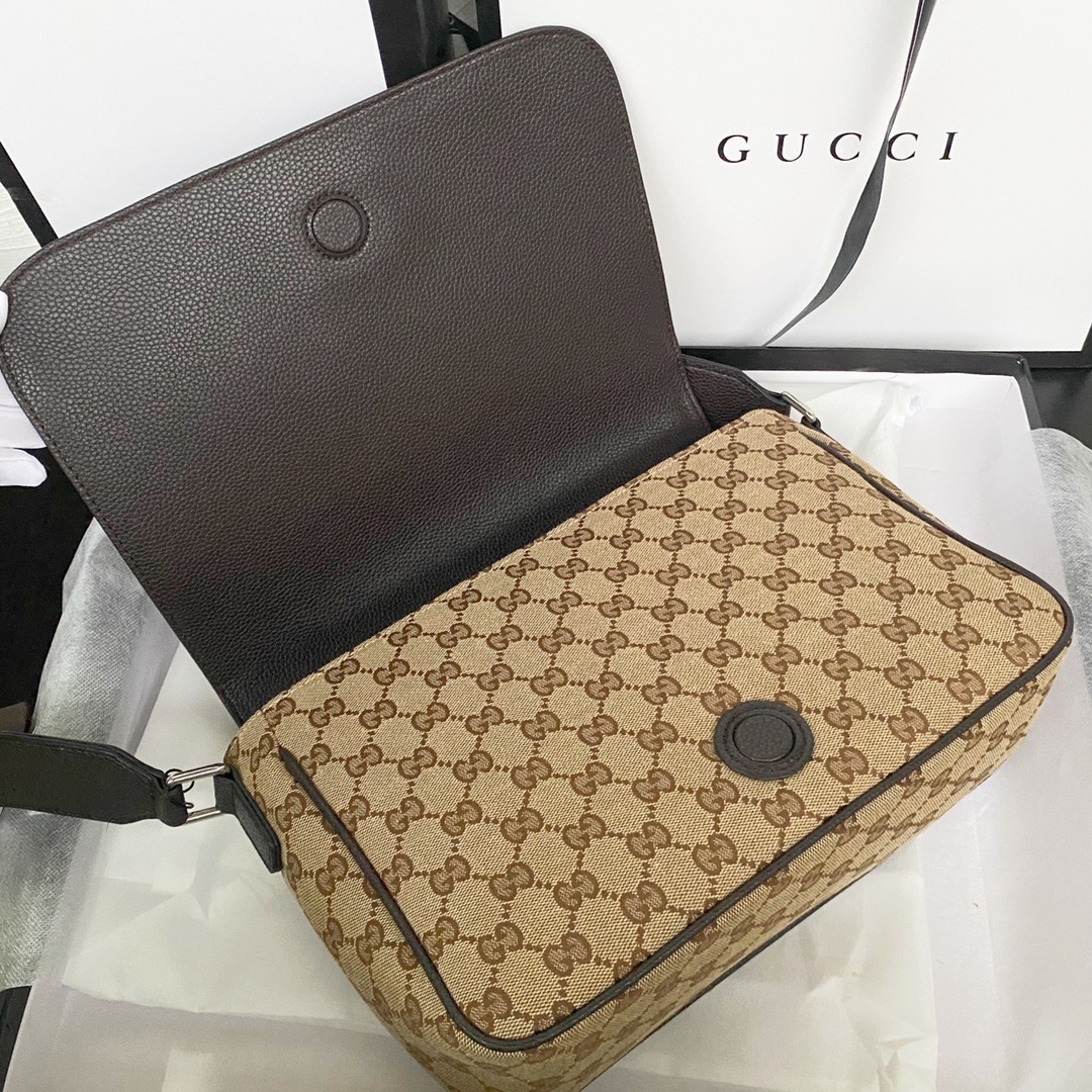 【GUCCI】28x20x9cm