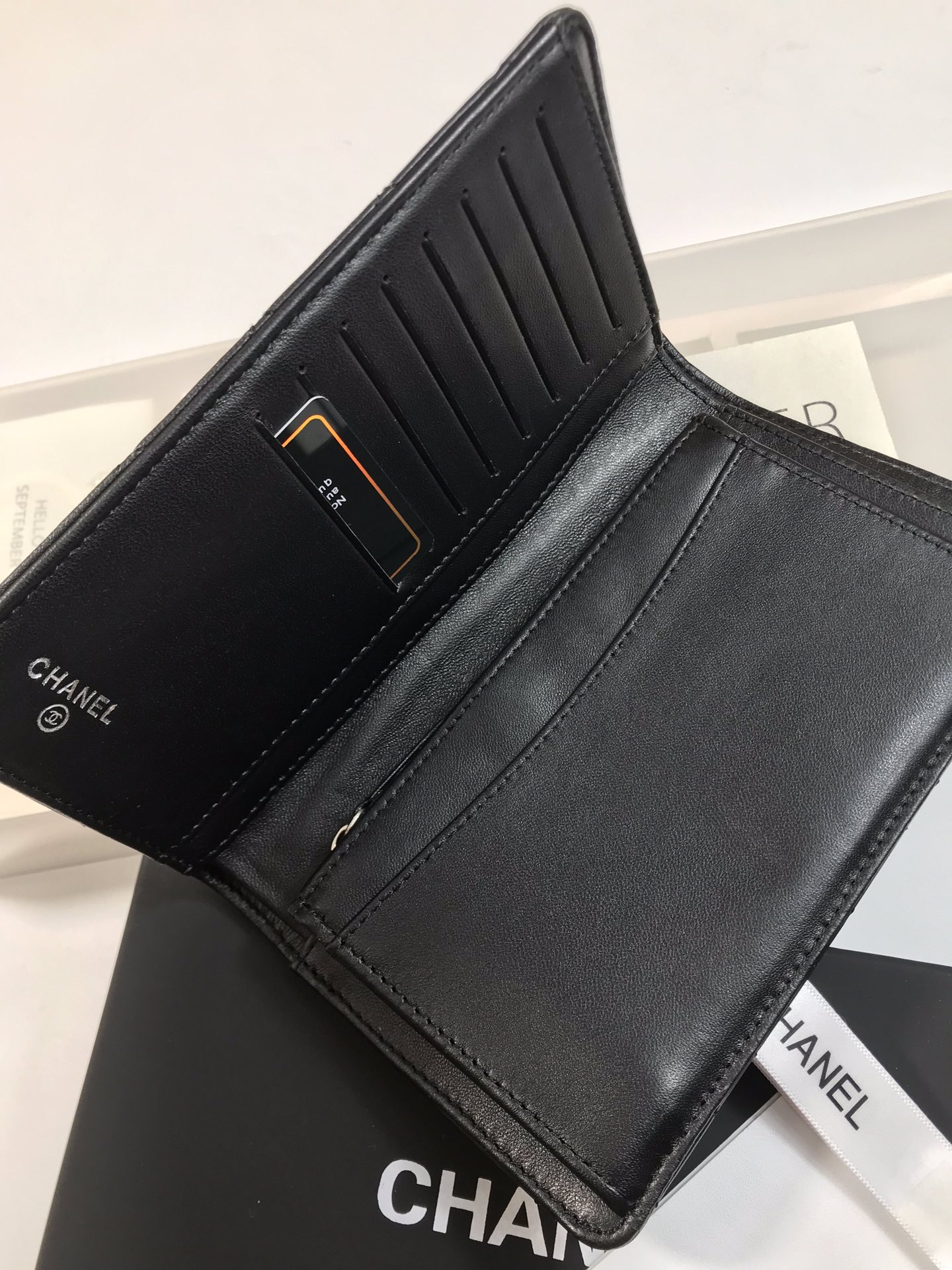 【CHANEL 】19x10x2CM