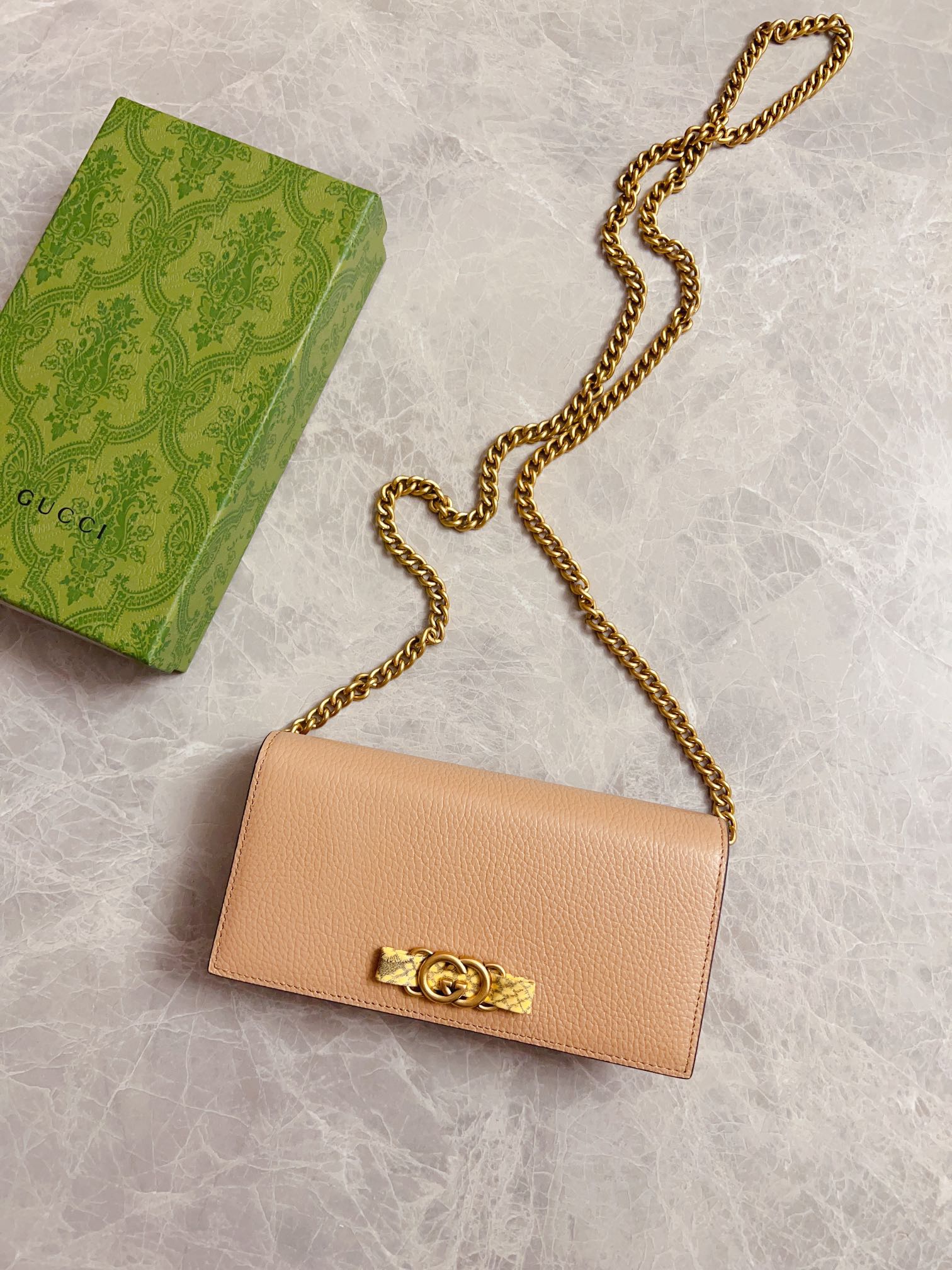 【GUCCI】19x 10x 4cm