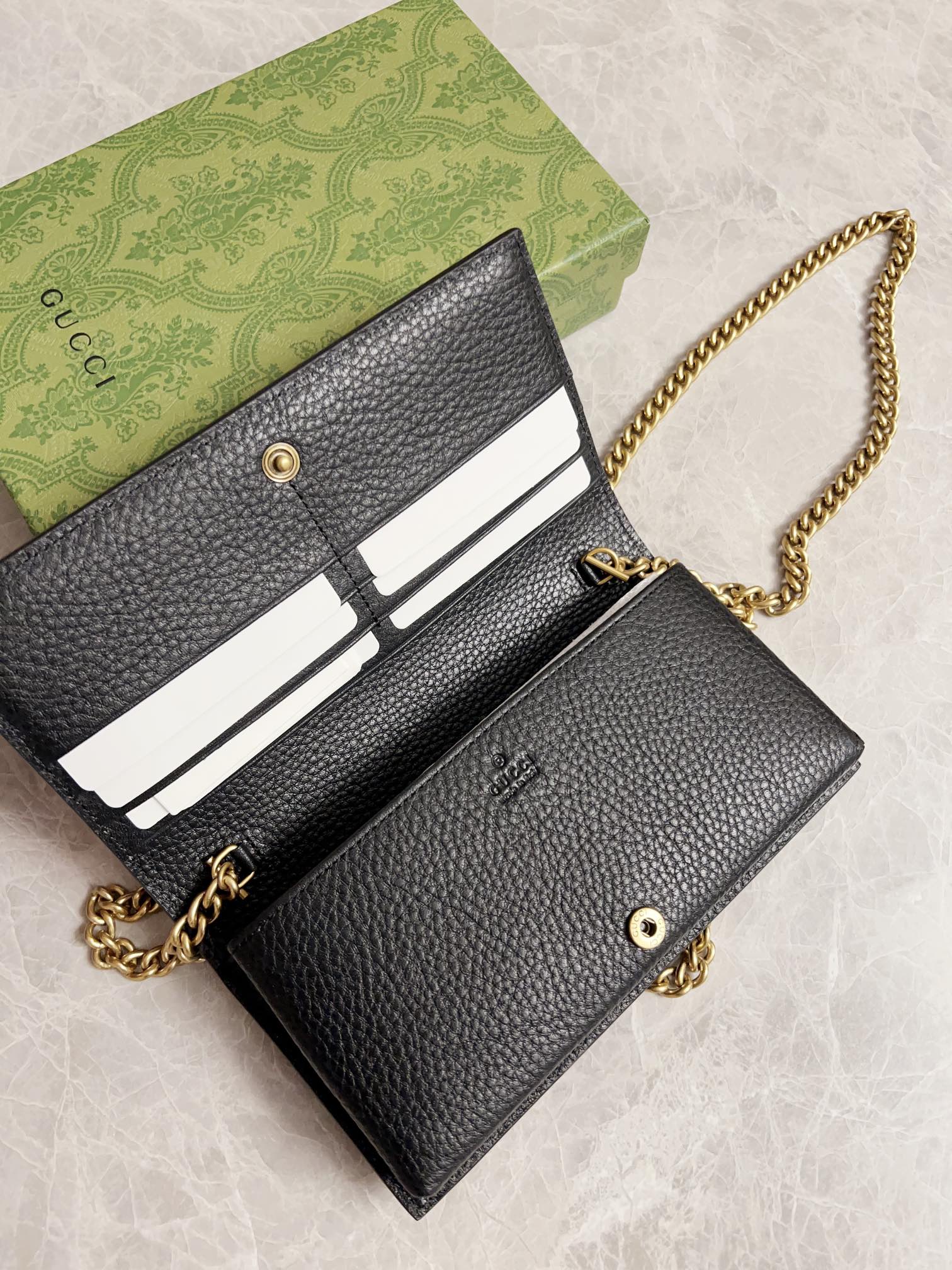 【GUCCI】19x 10x 4cm