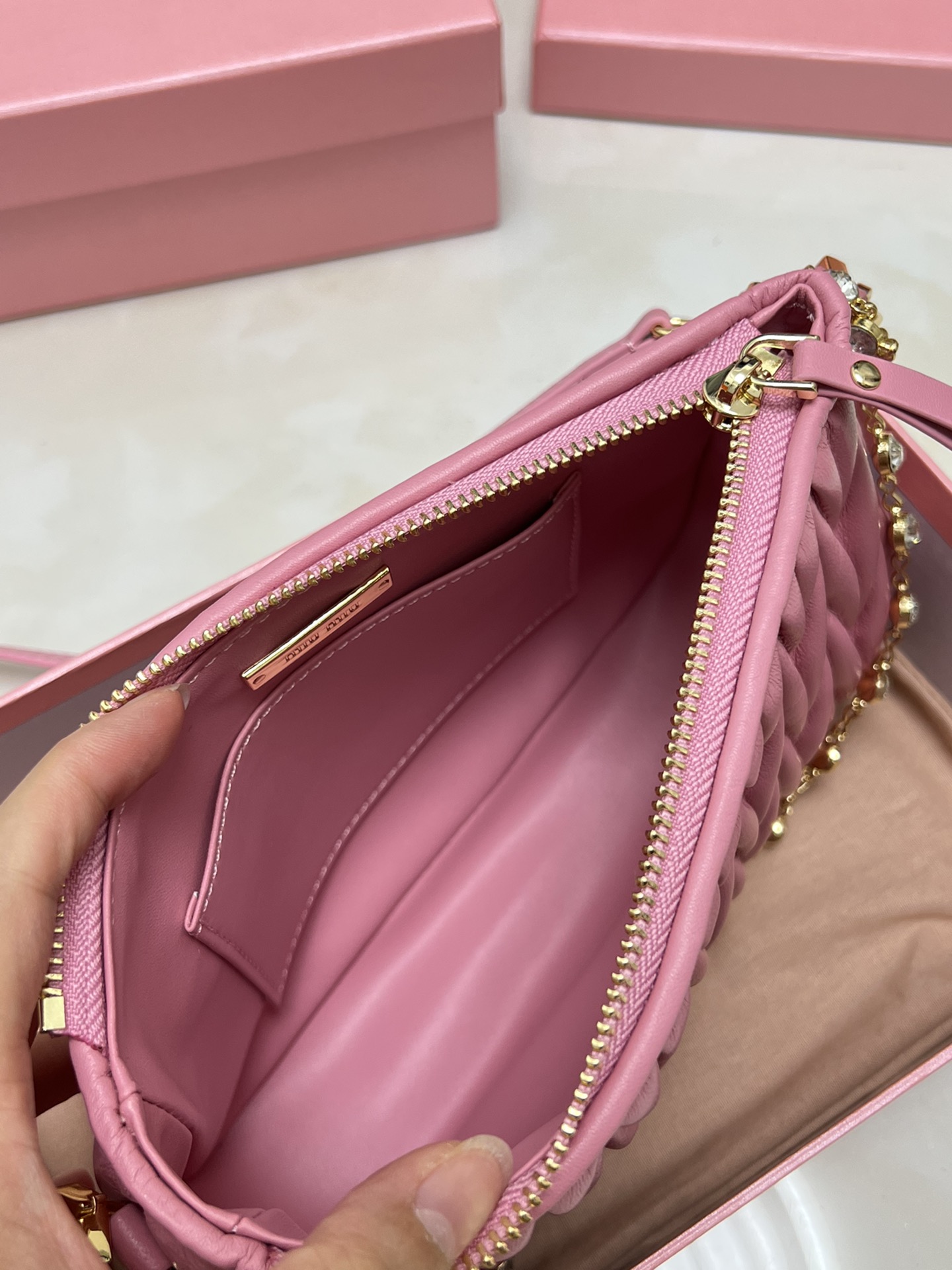 【MIUMIU】24-15-5cm