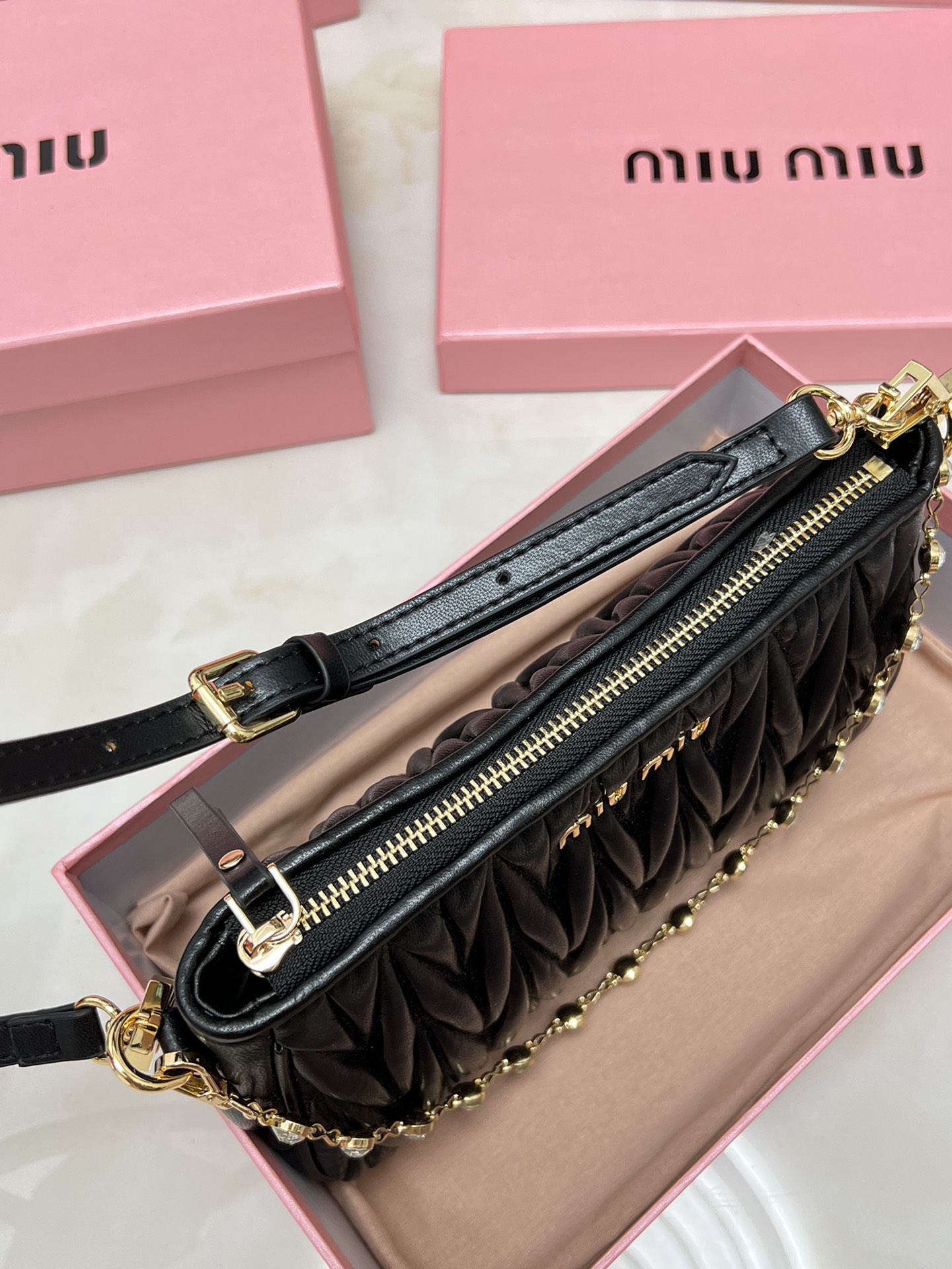 【MIUMIU】24-15-5cm
