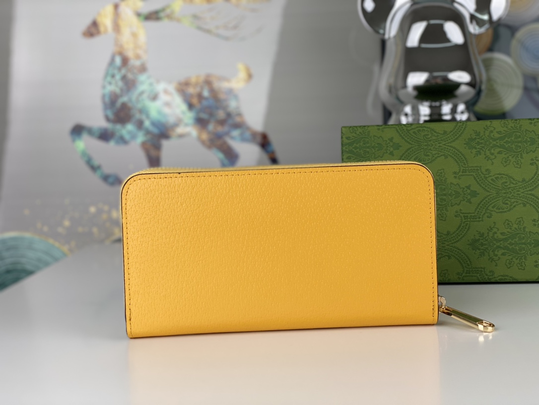 【GUCCI】19x 10x 3cm