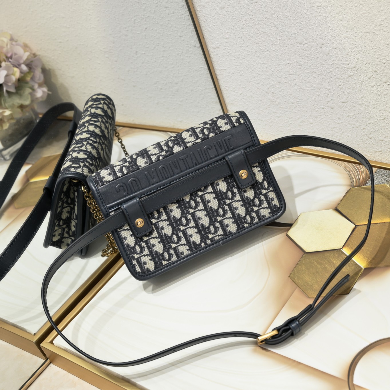 【DIOR】Montaigne 19 x 12.5 x 4 cm