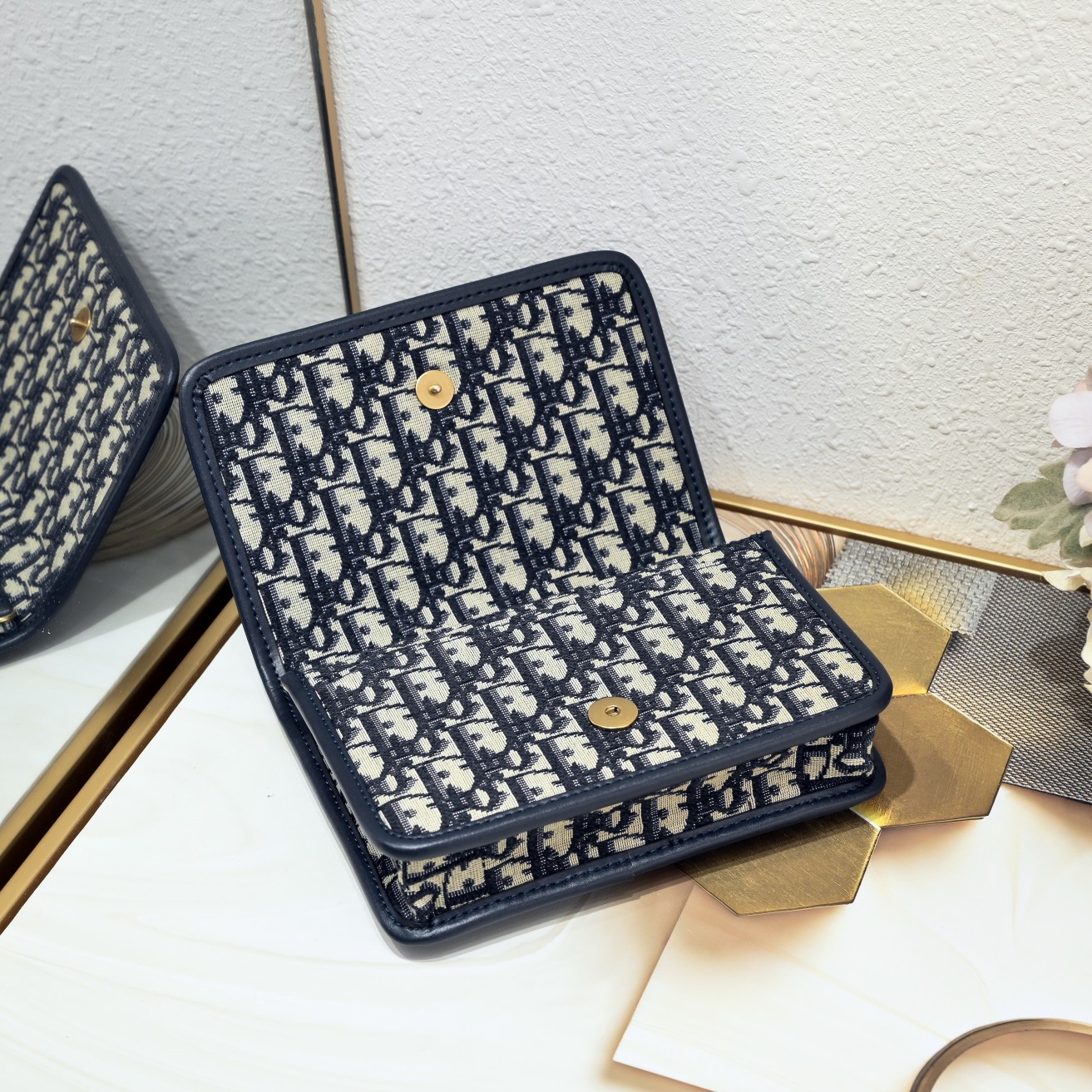 【DIOR】Montaigne 19 x 12.5 x 4 cm