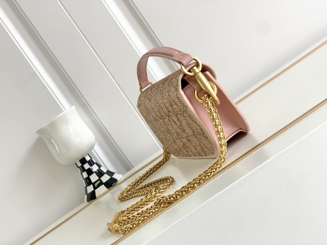 【Valentino】Garavani  20 x 11 x 5cm