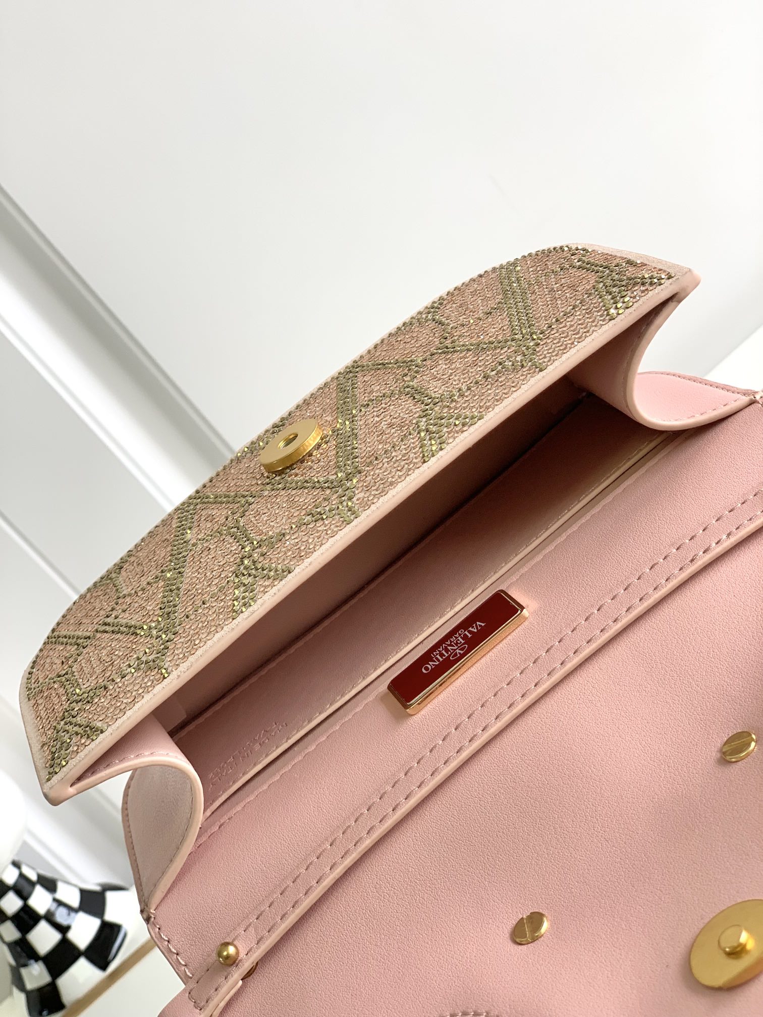 【Valentino】Garavani  20 x 11 x 5cm