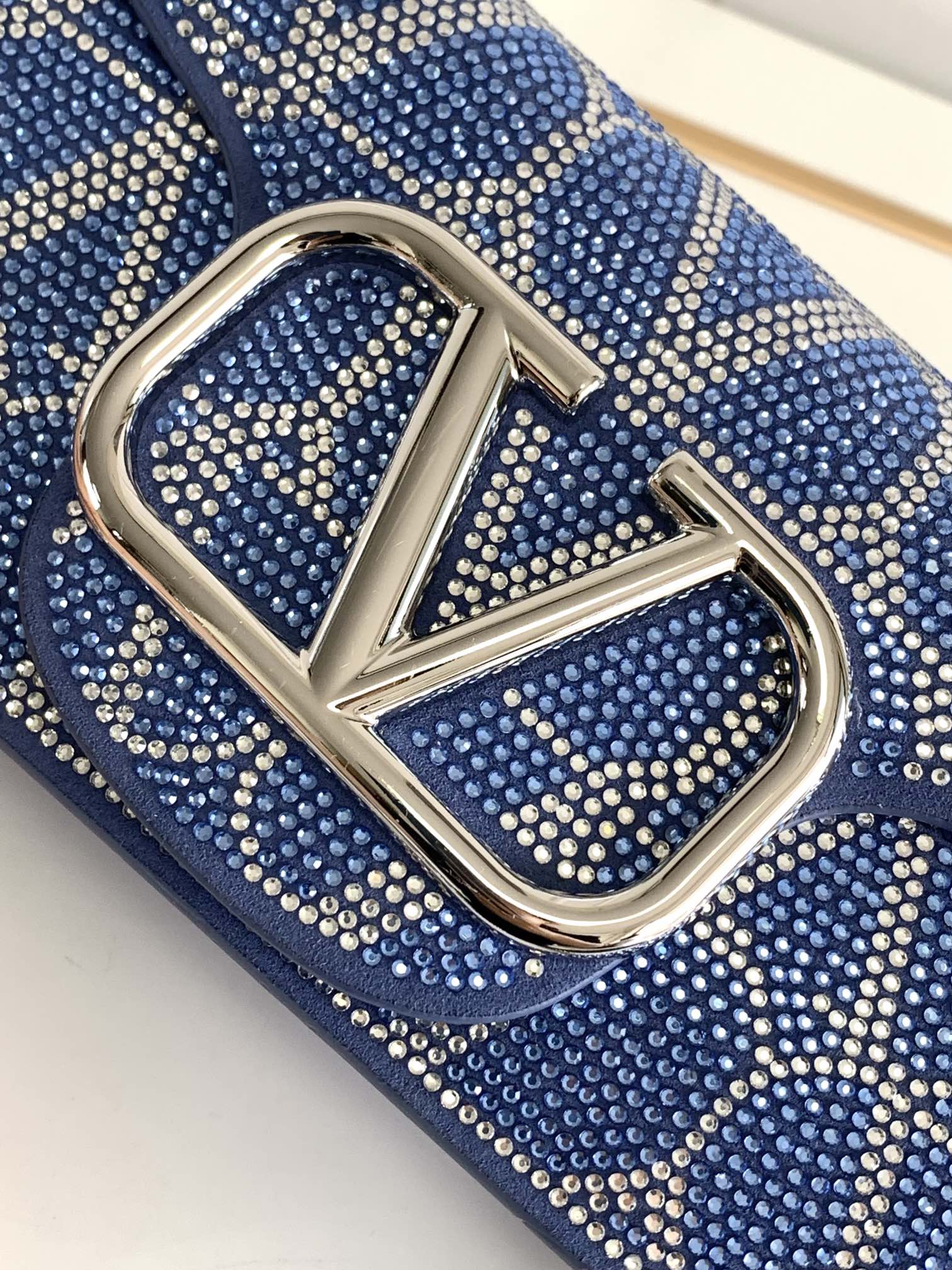 【Valentino】Garavani  20 x 11 x 5cm