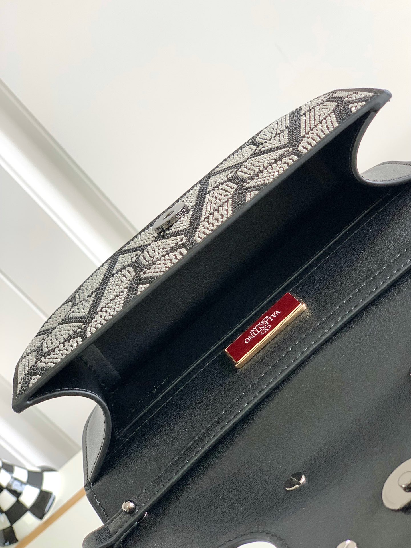 【Valentino】Garavani  20 x 11 x 5cm