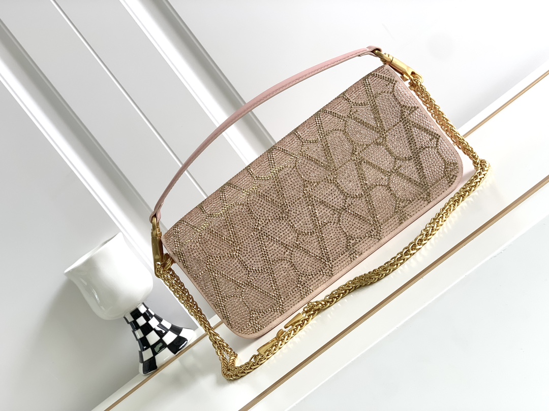 【Valentino】Garavani  27 x 13 x 6 cm