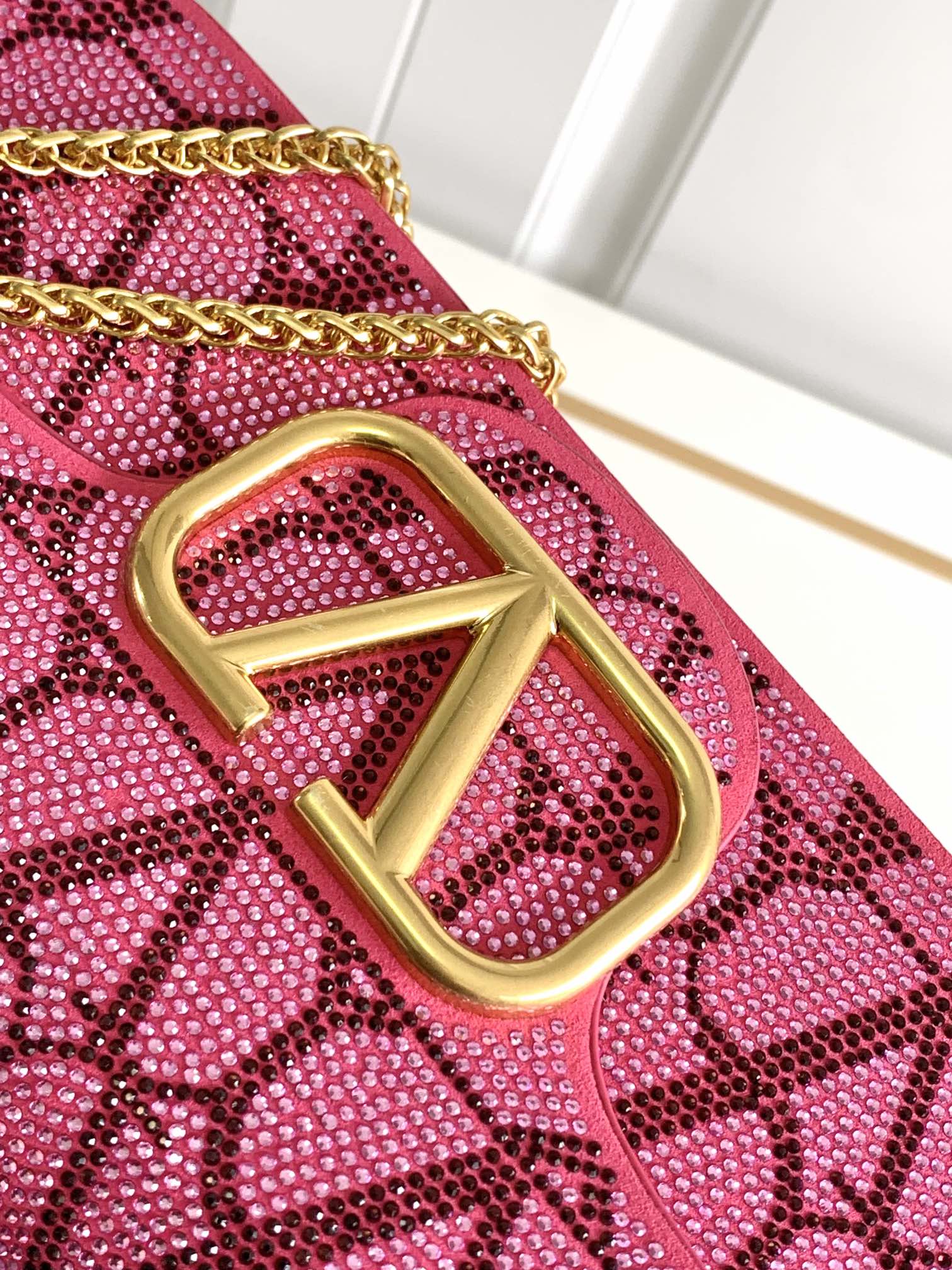 【Valentino】Garavani  27 x 13 x 6 cm