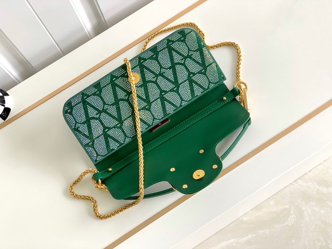 【Valentino】Garavani  27 x 13 x 6 cm