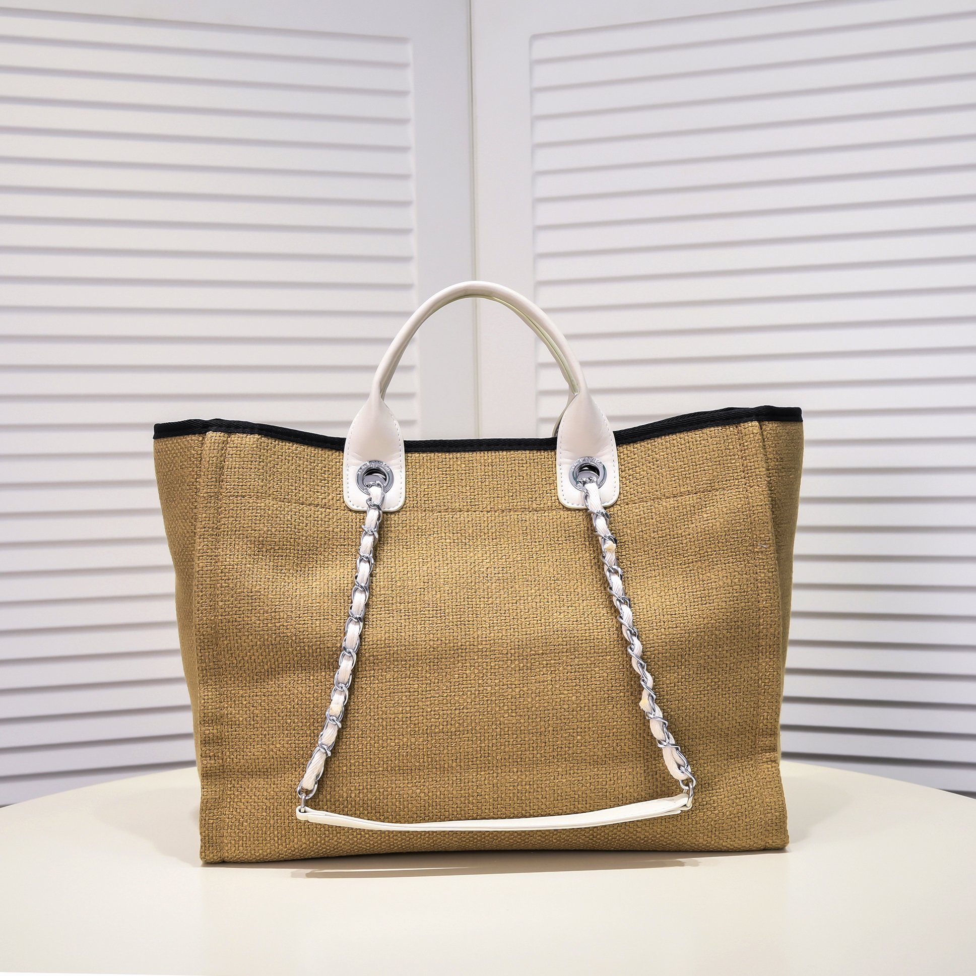 【シャネル】 tote   39*32*18cm