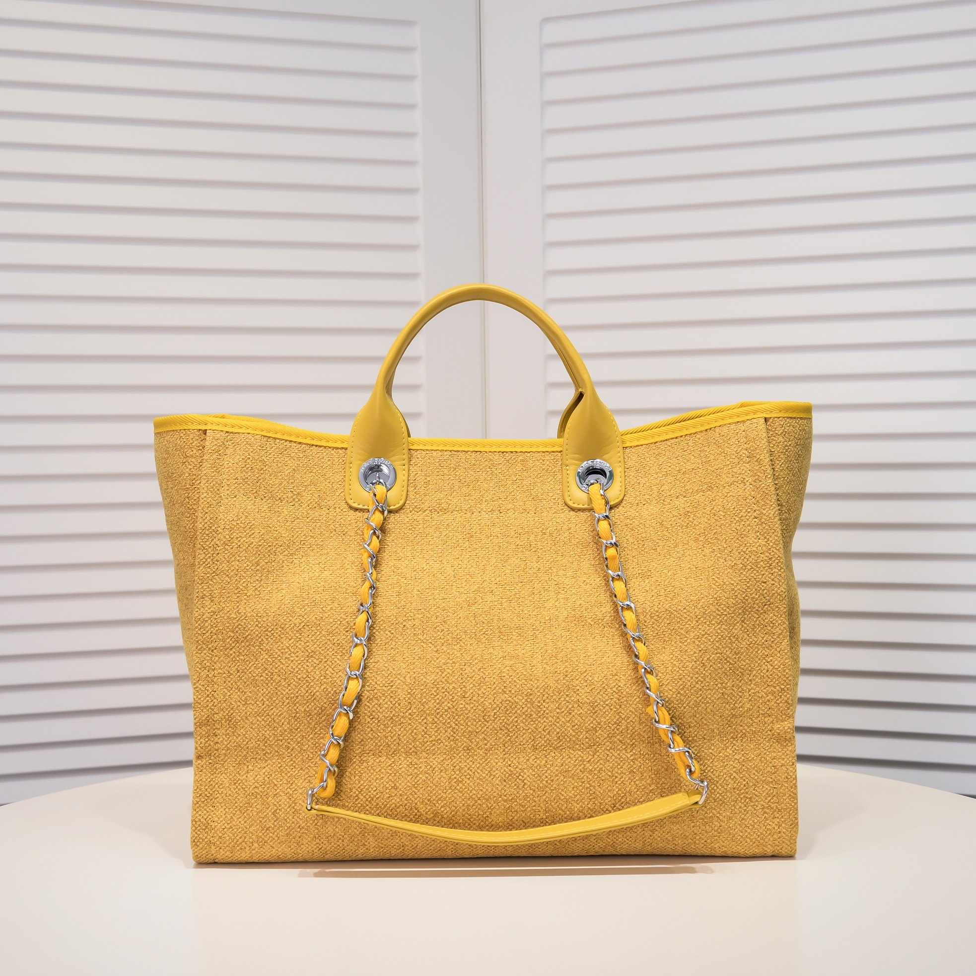 【シャネル】 tote   39*32*18cm