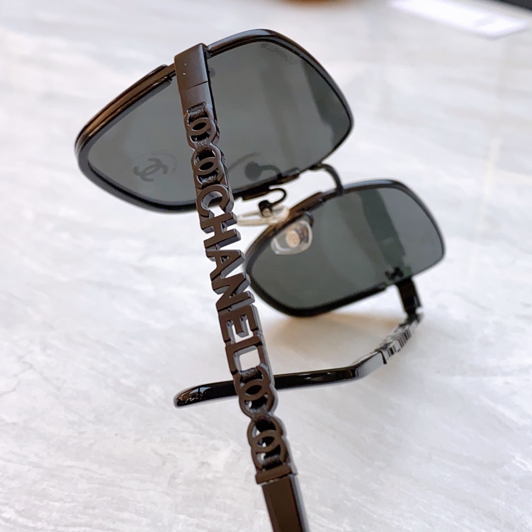【サングラス】★CHANEL★