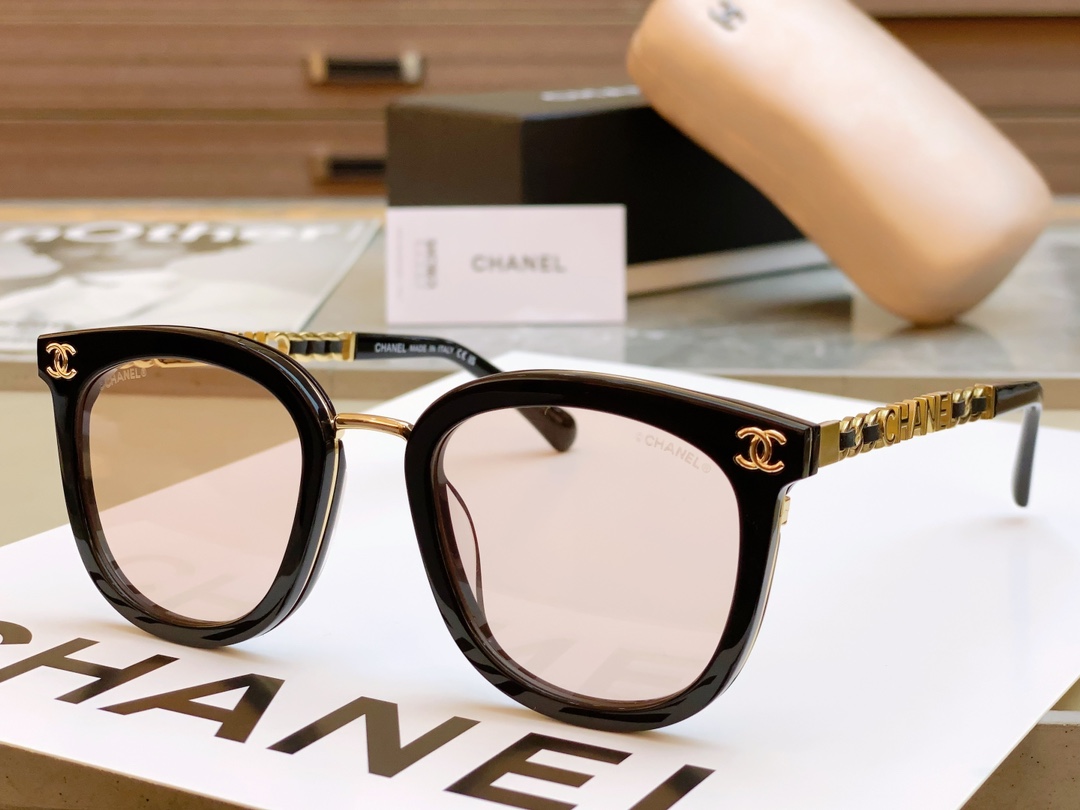 【サングラス】★CHANEL★ SIZE：52-22-145mm