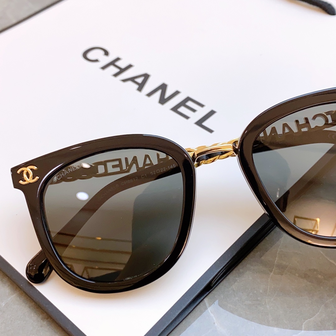 【サングラス】★CHANEL★ SIZE：52-22-145mm